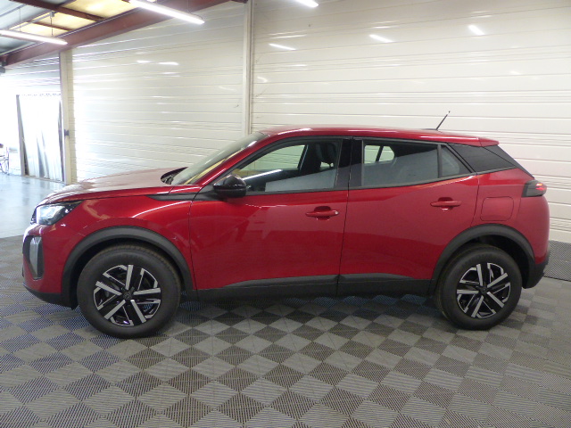 Photo 4 du véhicule PEUGEOT 2008