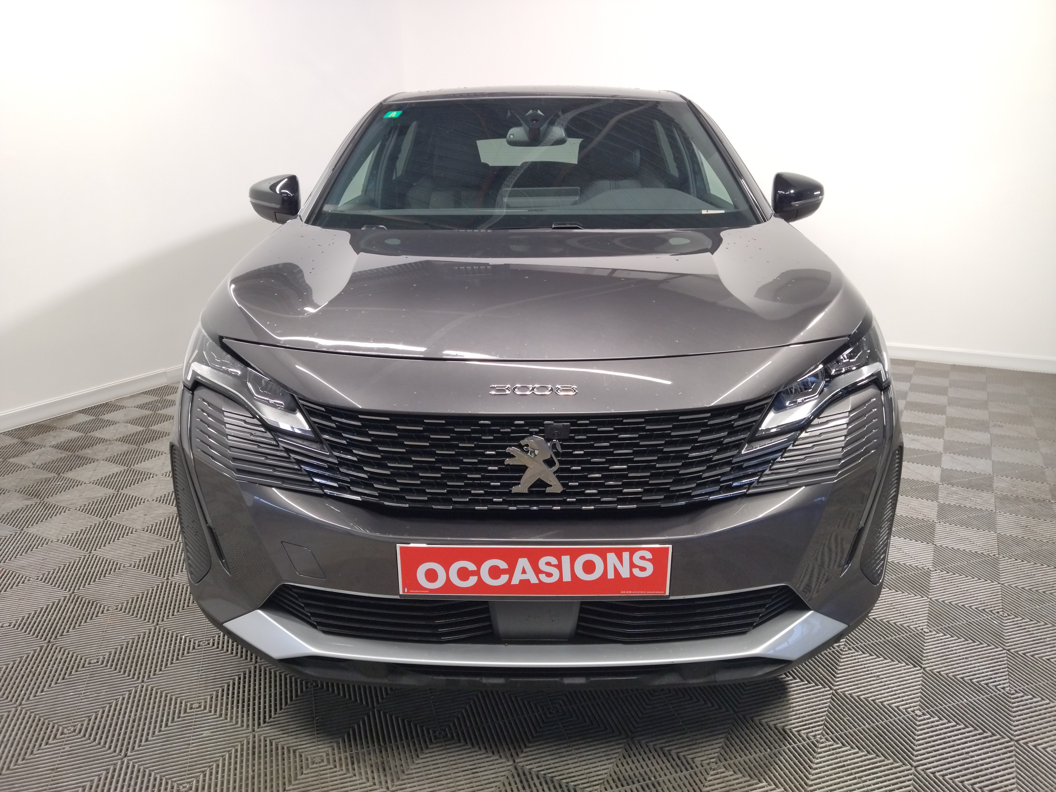 Photo 2 du véhicule PEUGEOT 3008