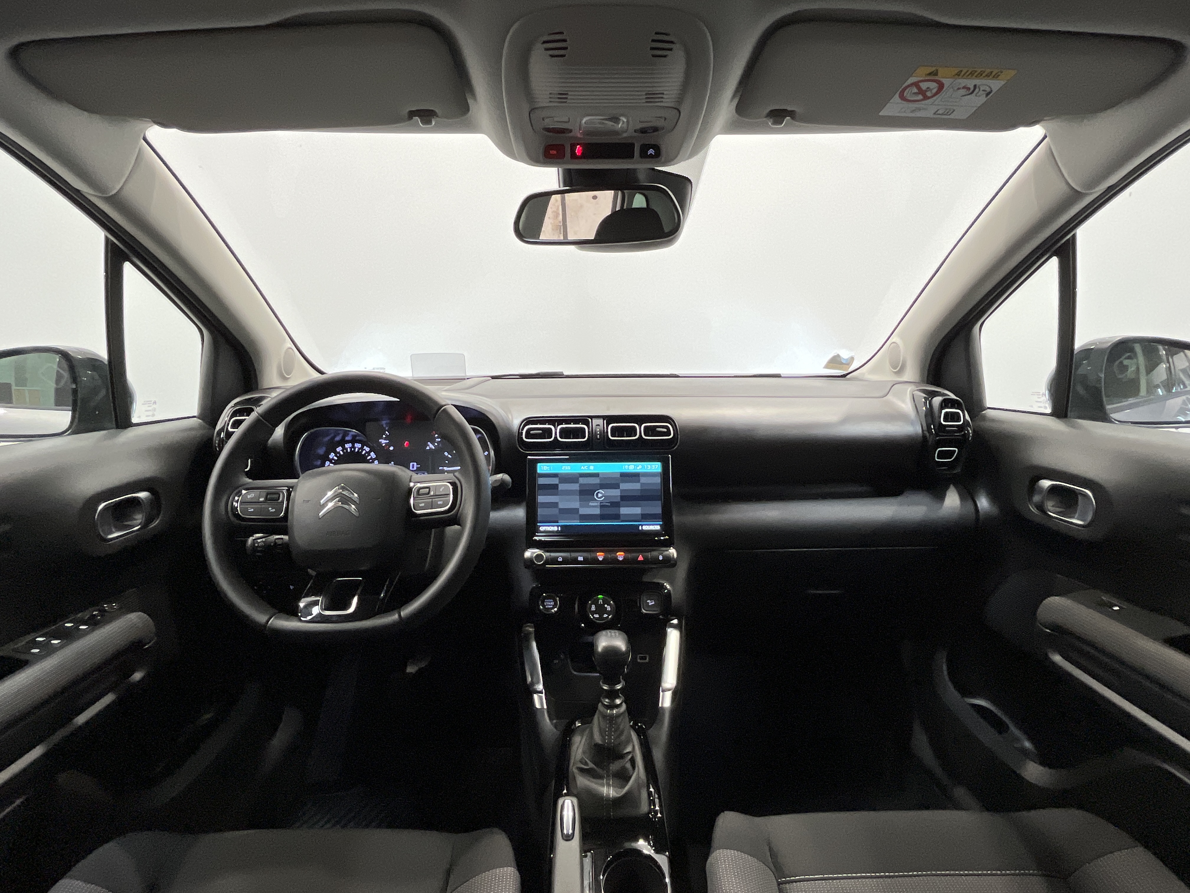 Photo 35 du véhicule CITROEN C3 AIRCROSS