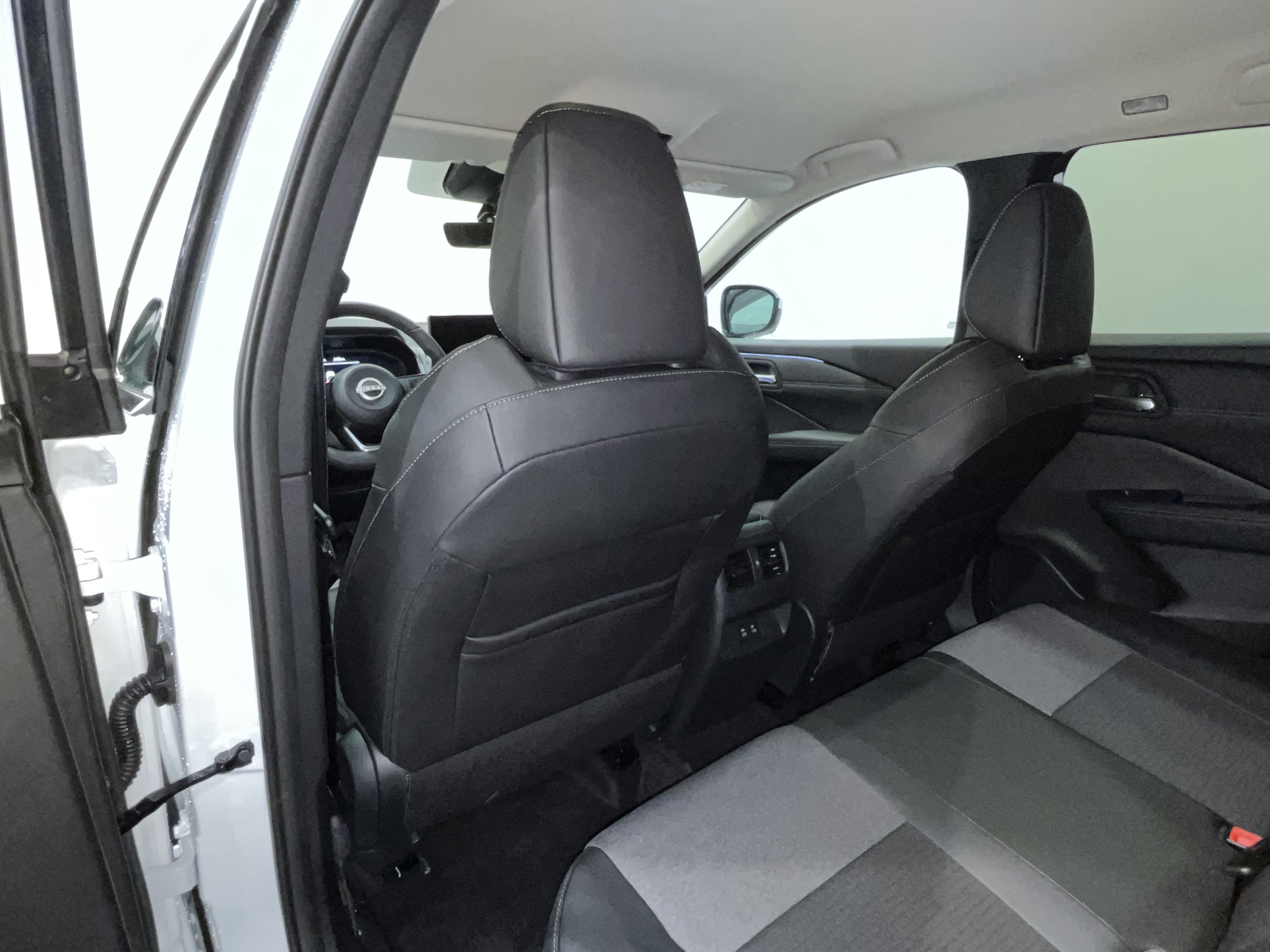 Photo 40 du véhicule NISSAN QASHQAI