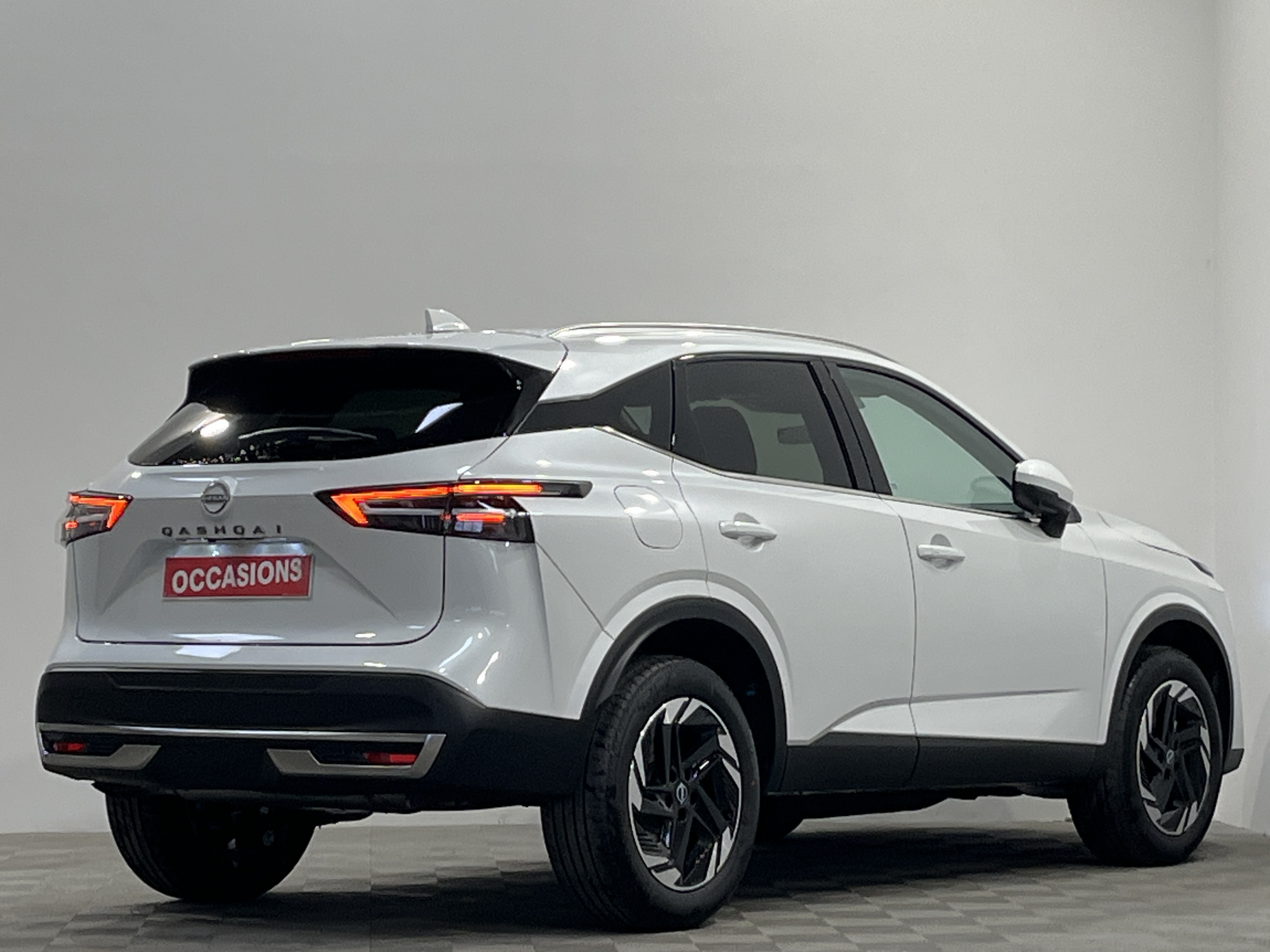 Photo 3 du véhicule NISSAN QASHQAI
