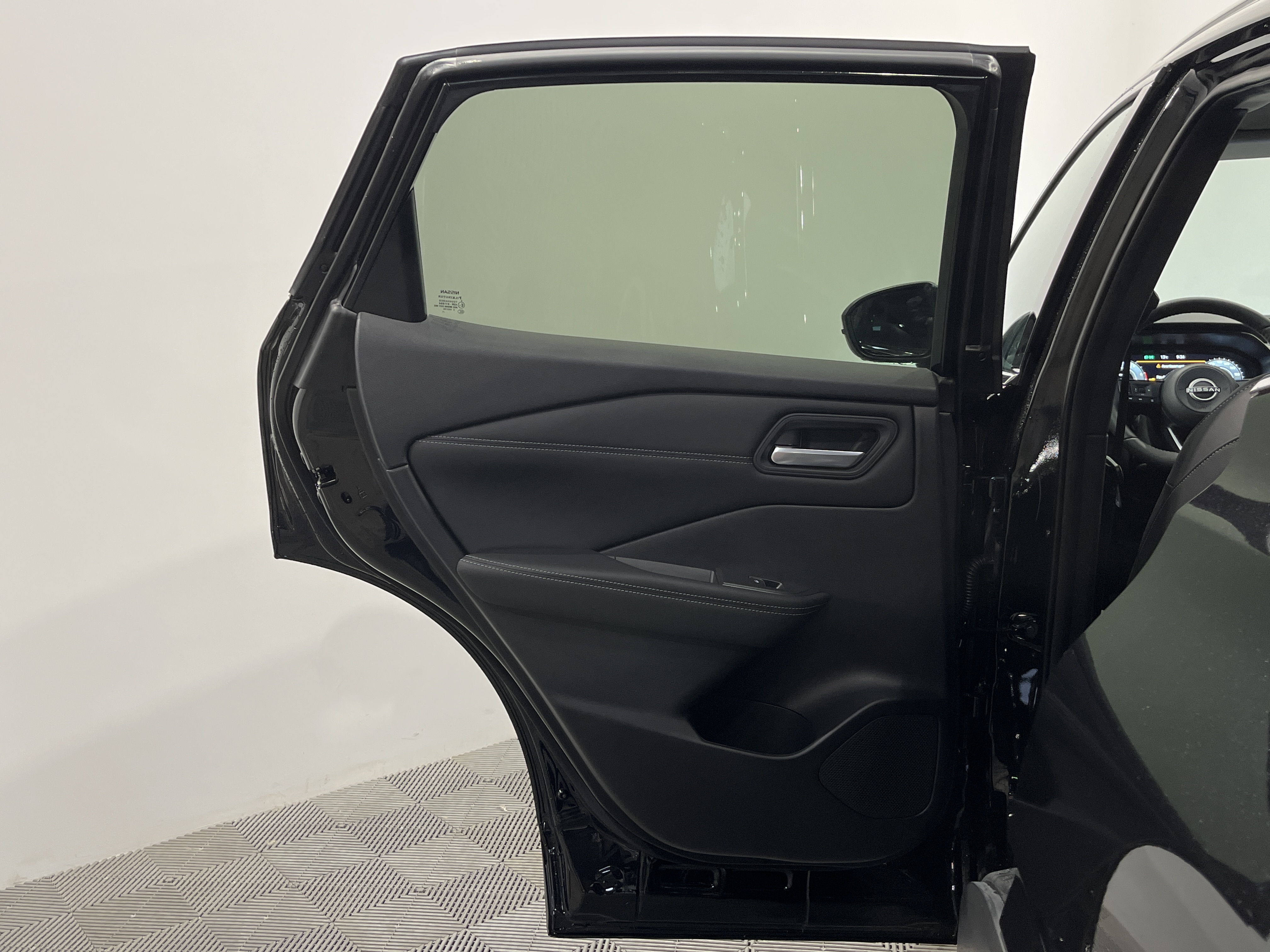 Photo 38 du véhicule NISSAN QASHQAI