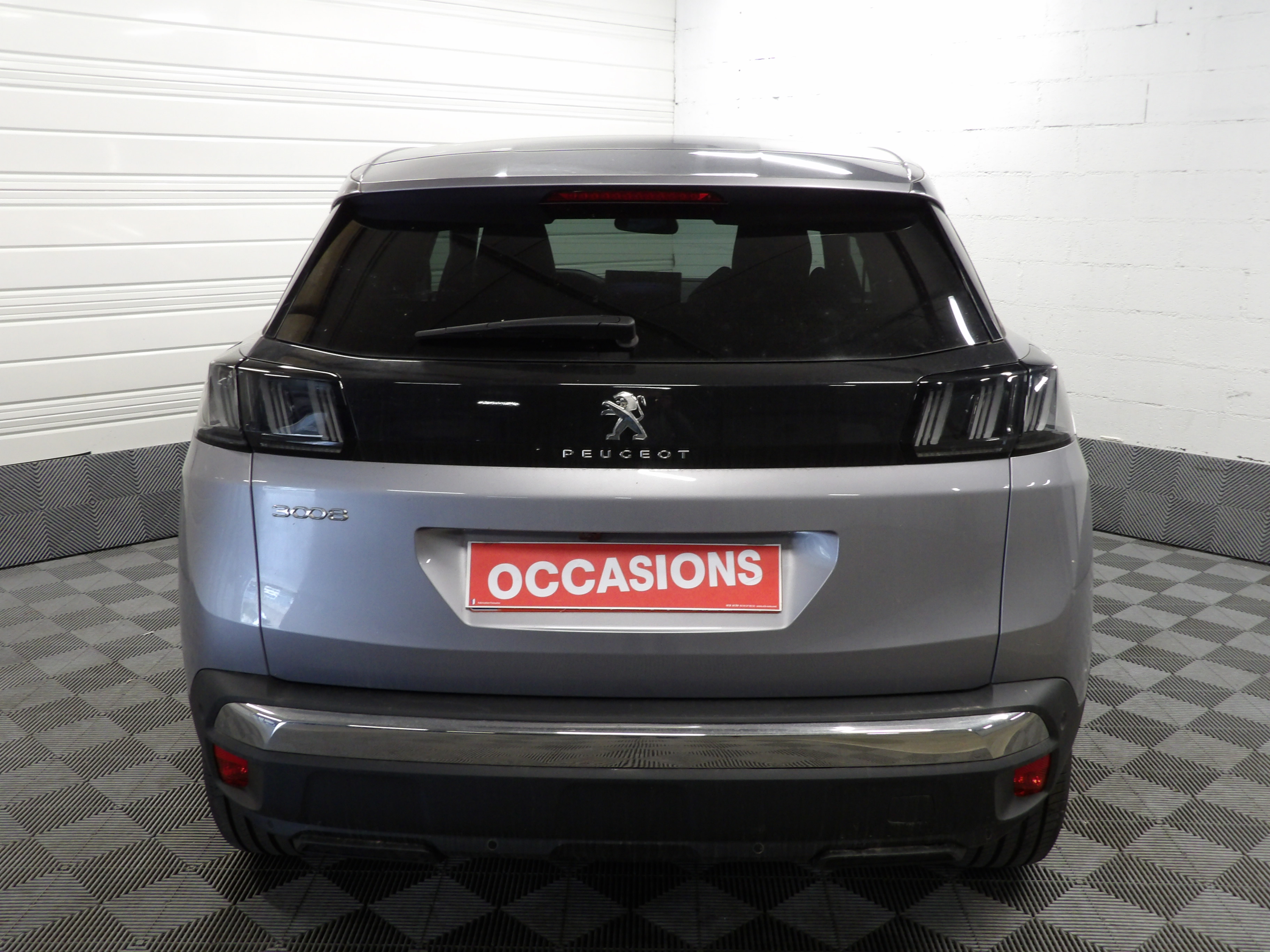 Photo 7 du véhicule PEUGEOT 3008