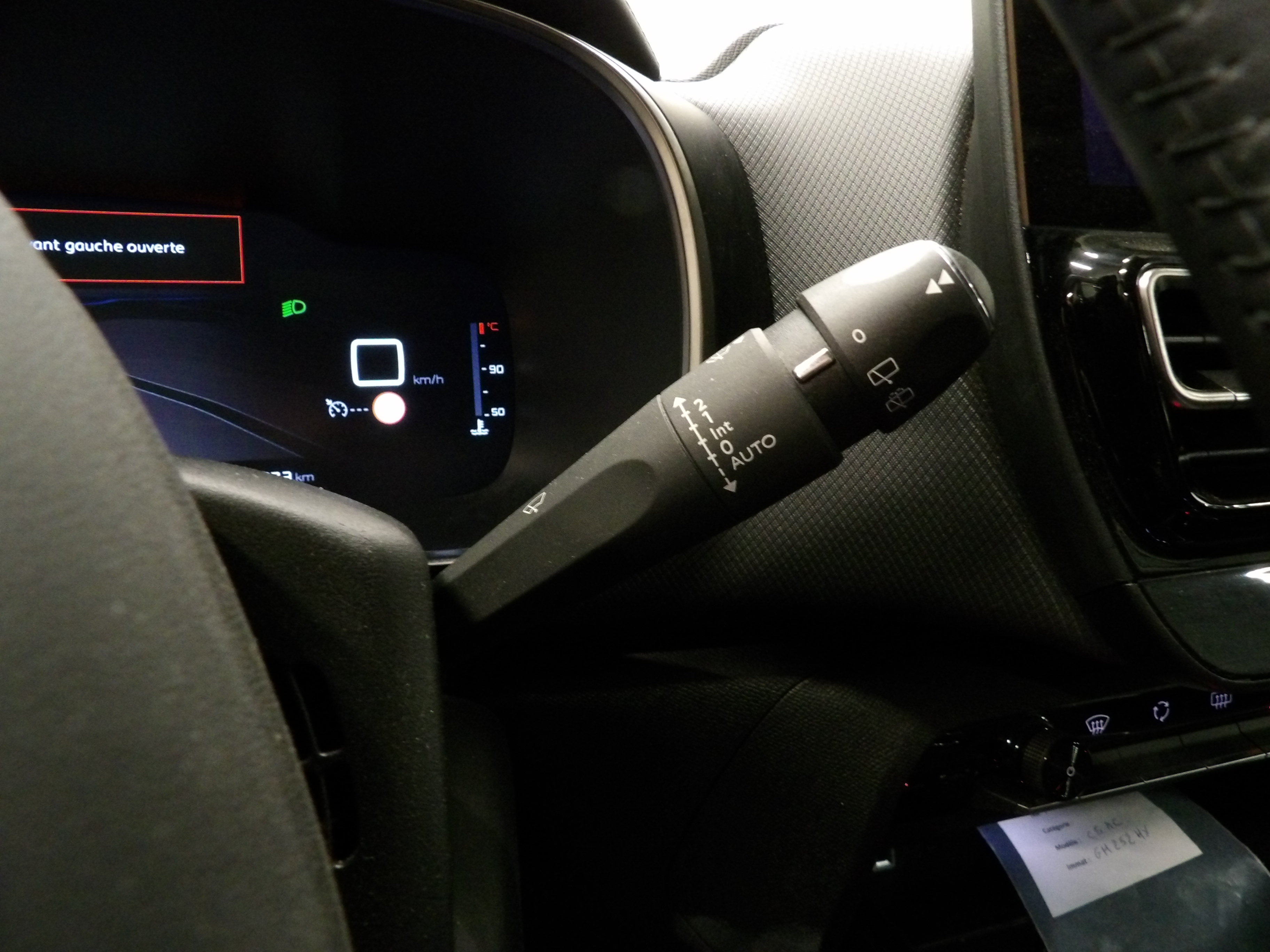 Photo 21 du véhicule CITROEN C5 AIRCROSS