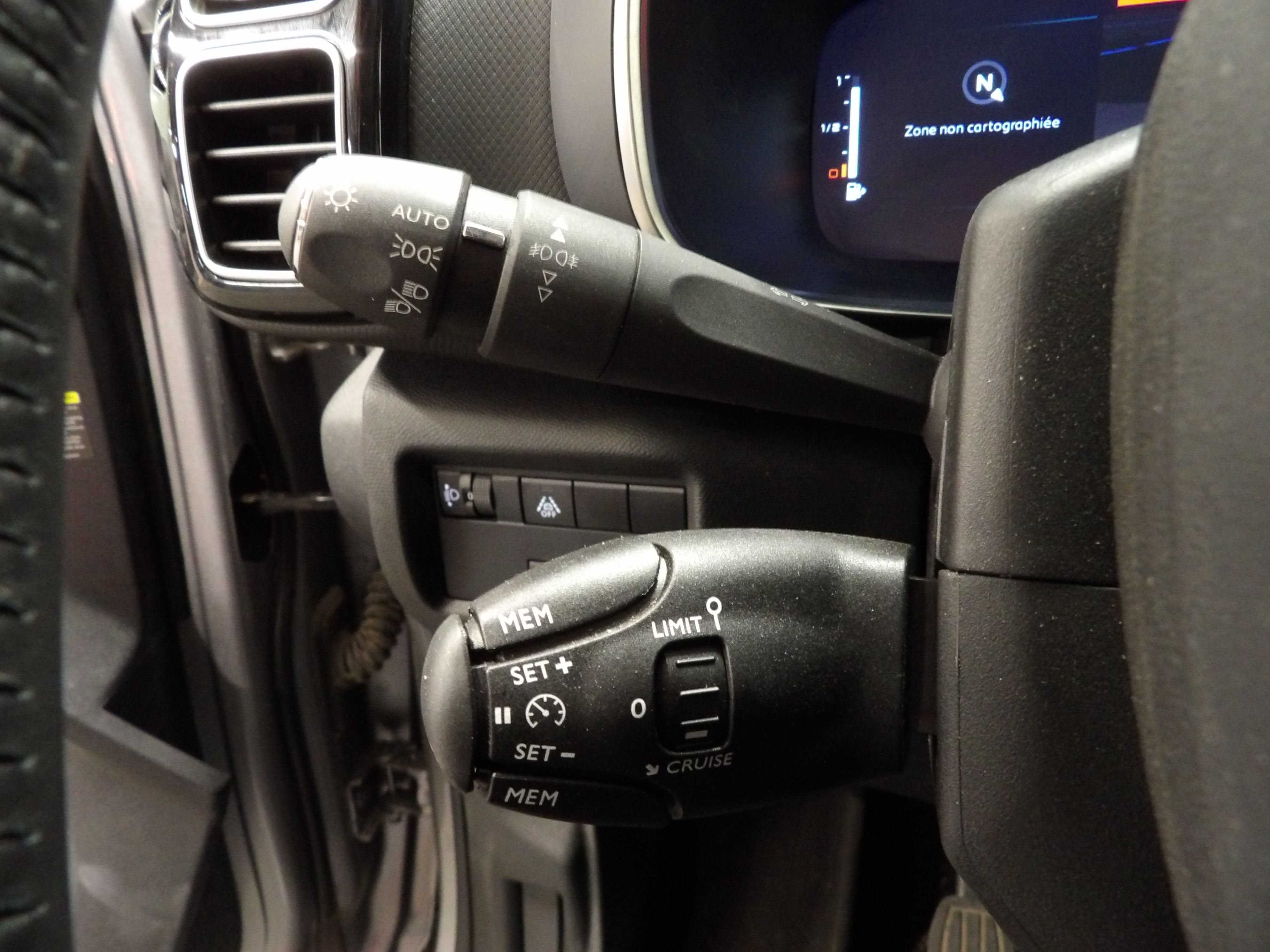 Photo 20 du véhicule CITROEN C5 AIRCROSS