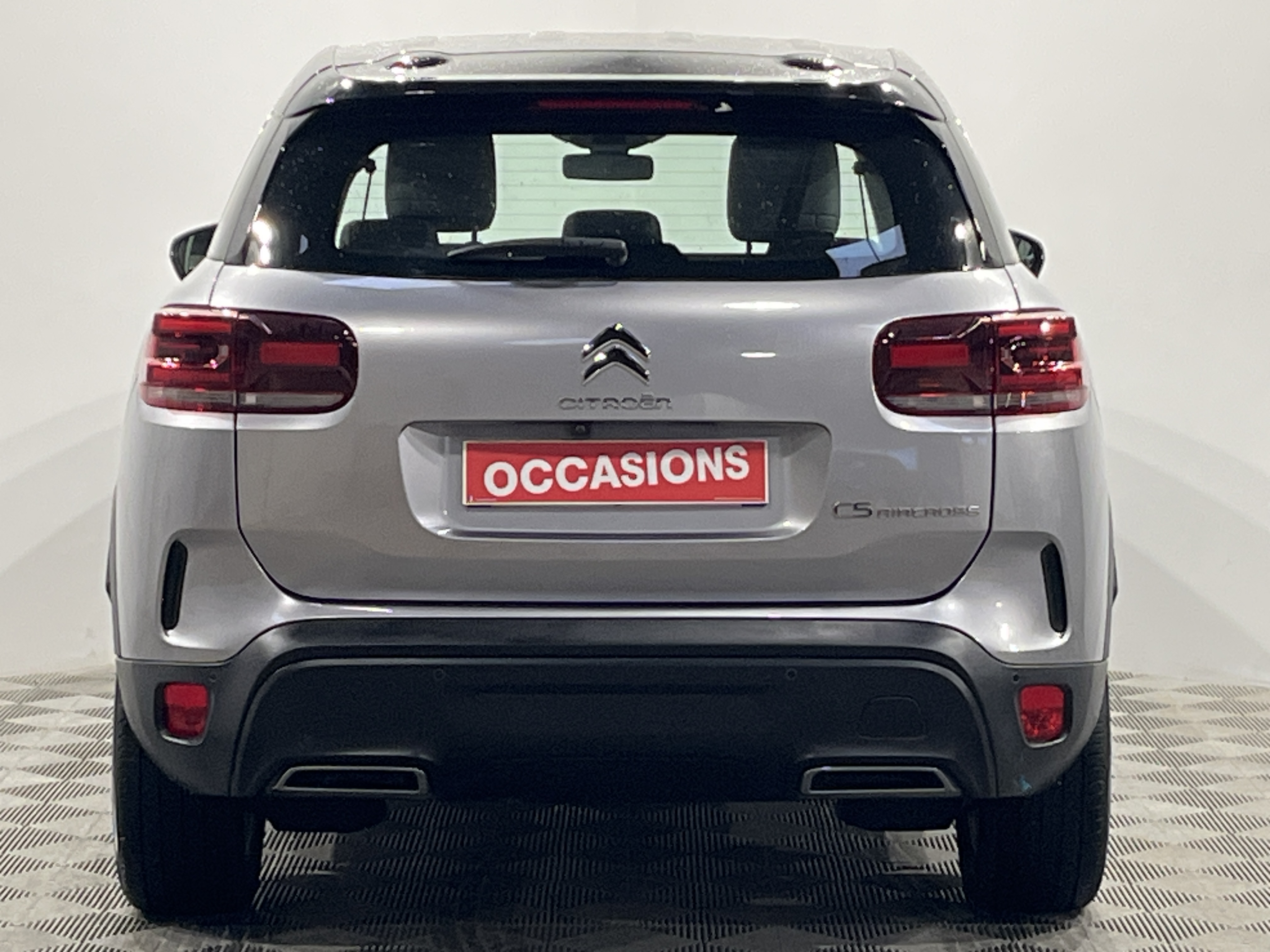 Photo 6 du véhicule CITROEN C5 AIRCROSS