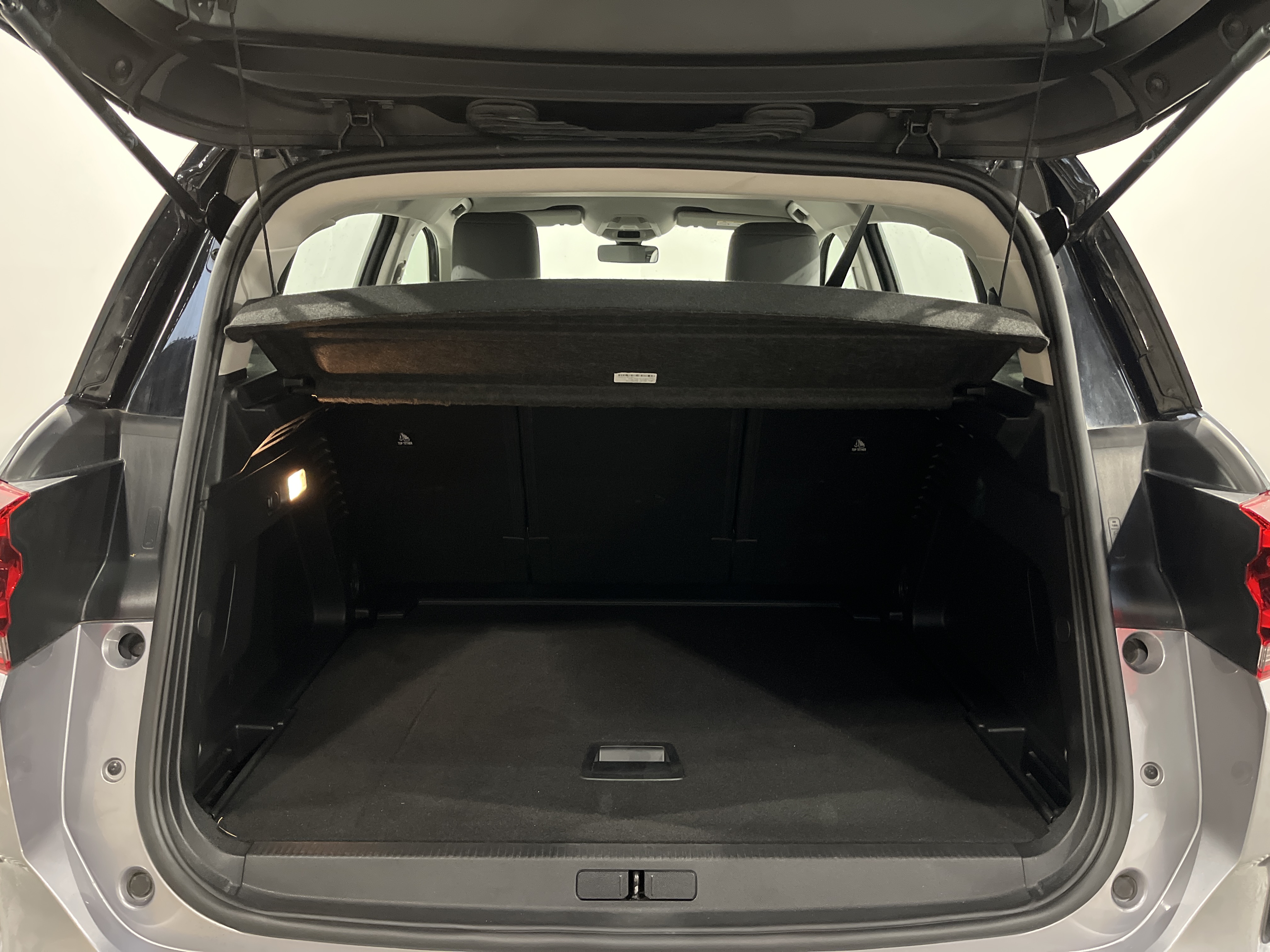 Photo 49 du véhicule CITROEN C5 AIRCROSS