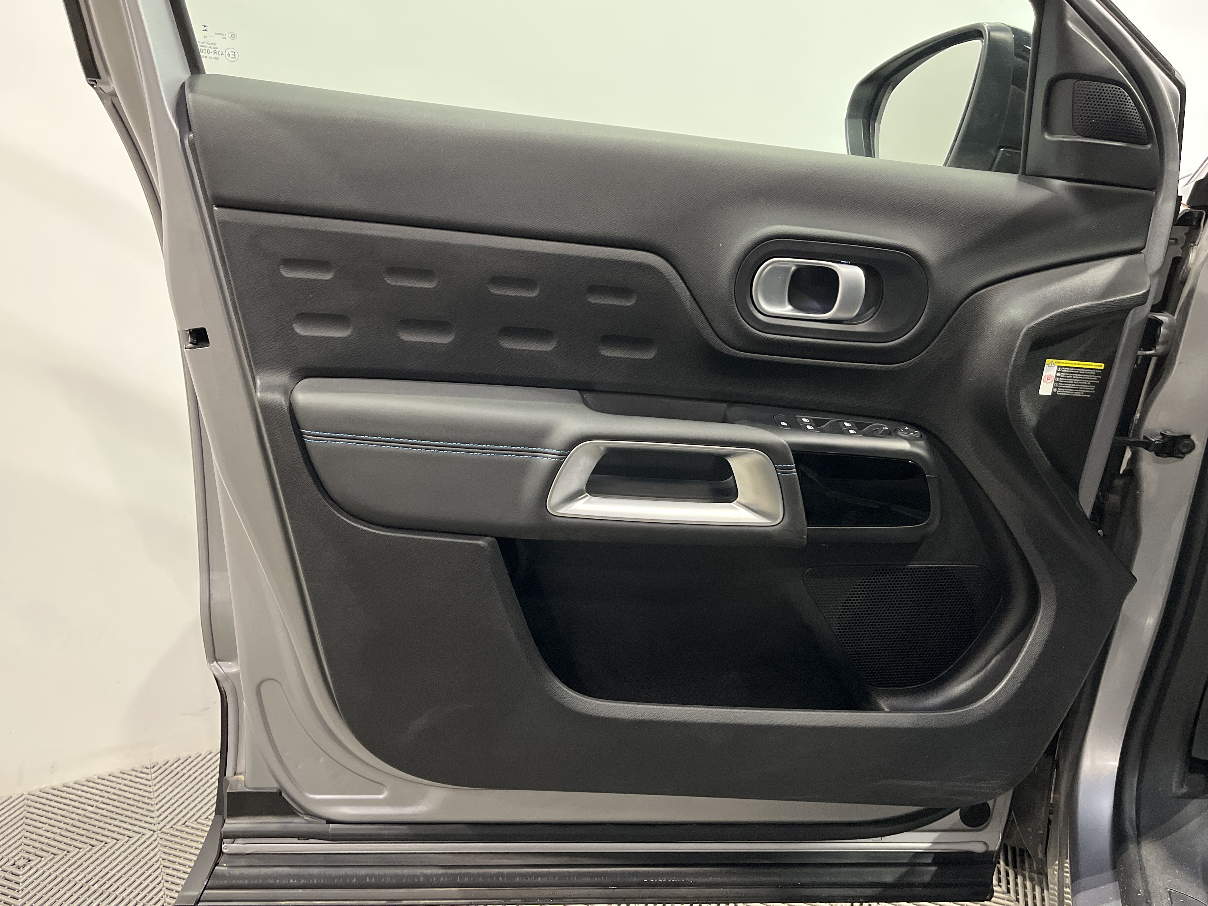 Photo 34 du véhicule CITROEN C5 AIRCROSS