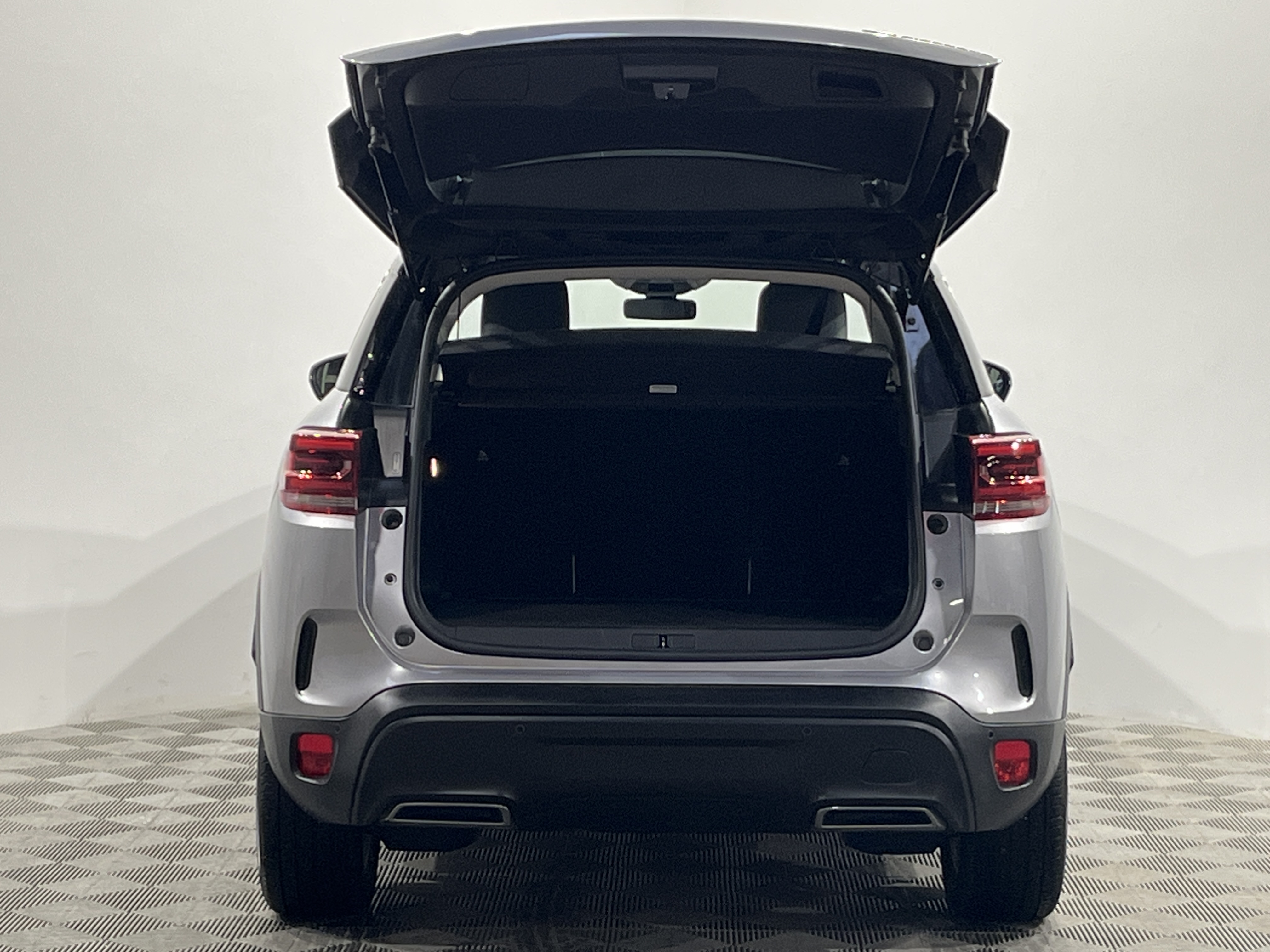 Photo 48 du véhicule CITROEN C5 AIRCROSS