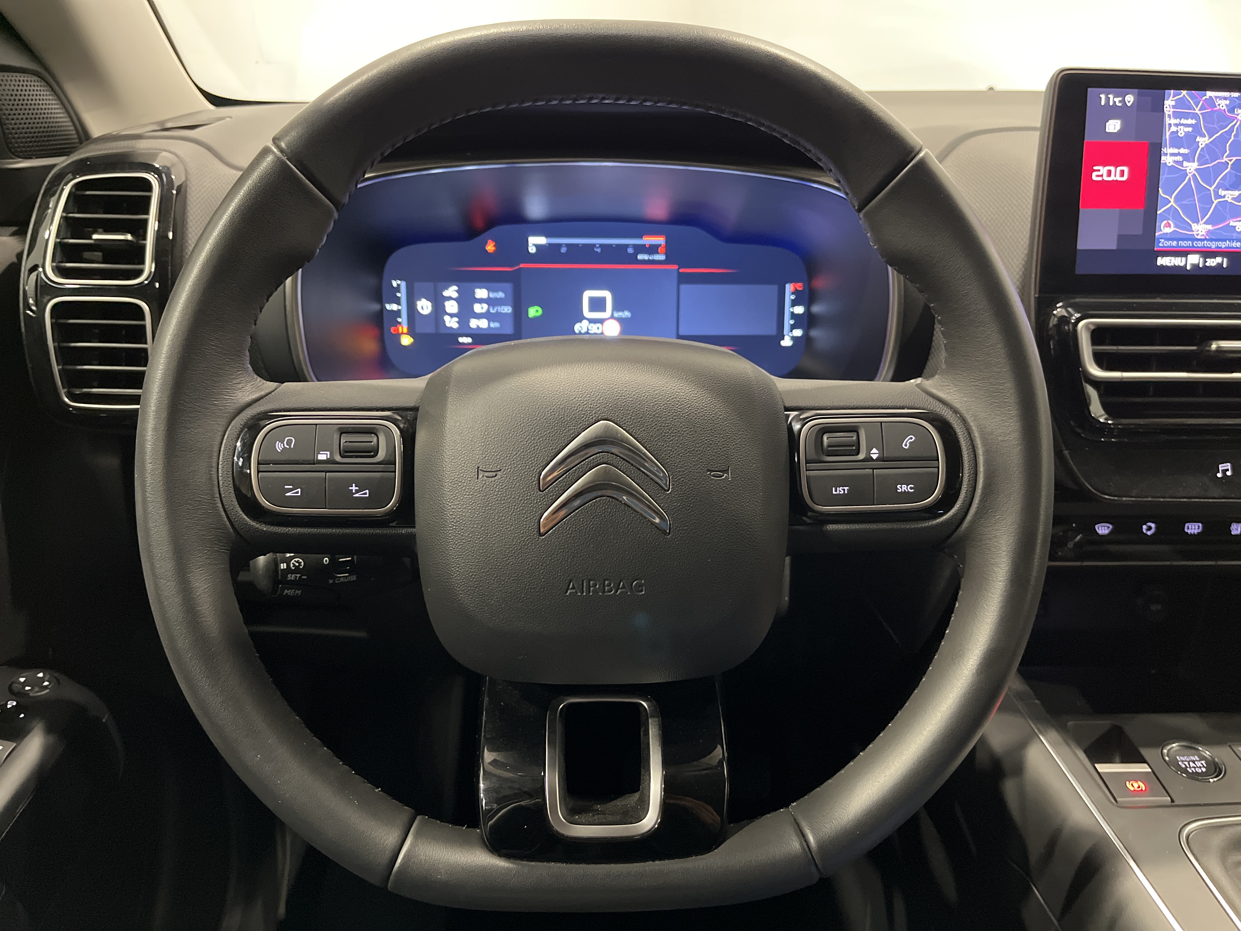 Photo 11 du véhicule CITROEN C5 AIRCROSS