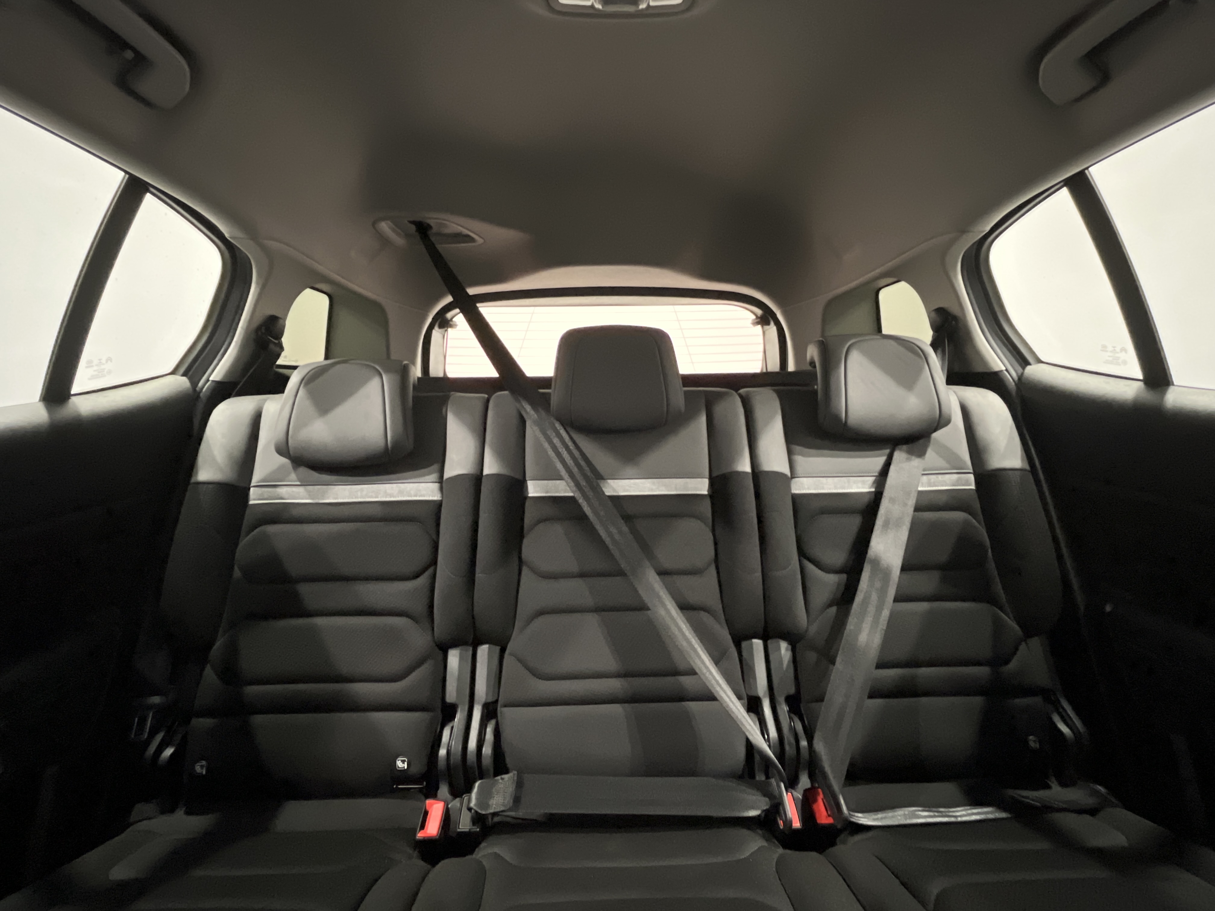 Photo 43 du véhicule CITROEN C5 AIRCROSS