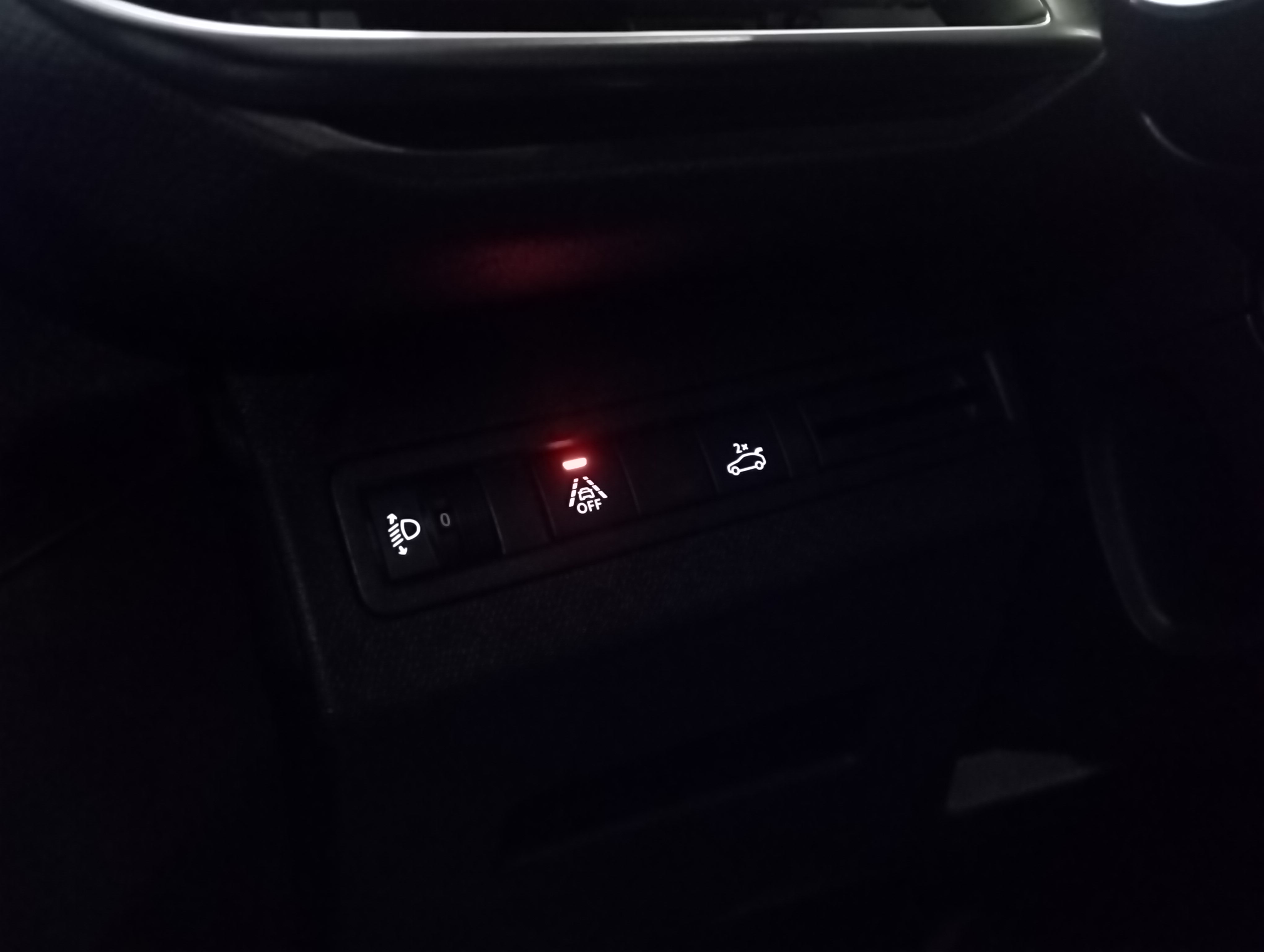 Photo 33 du véhicule PEUGEOT 5008
