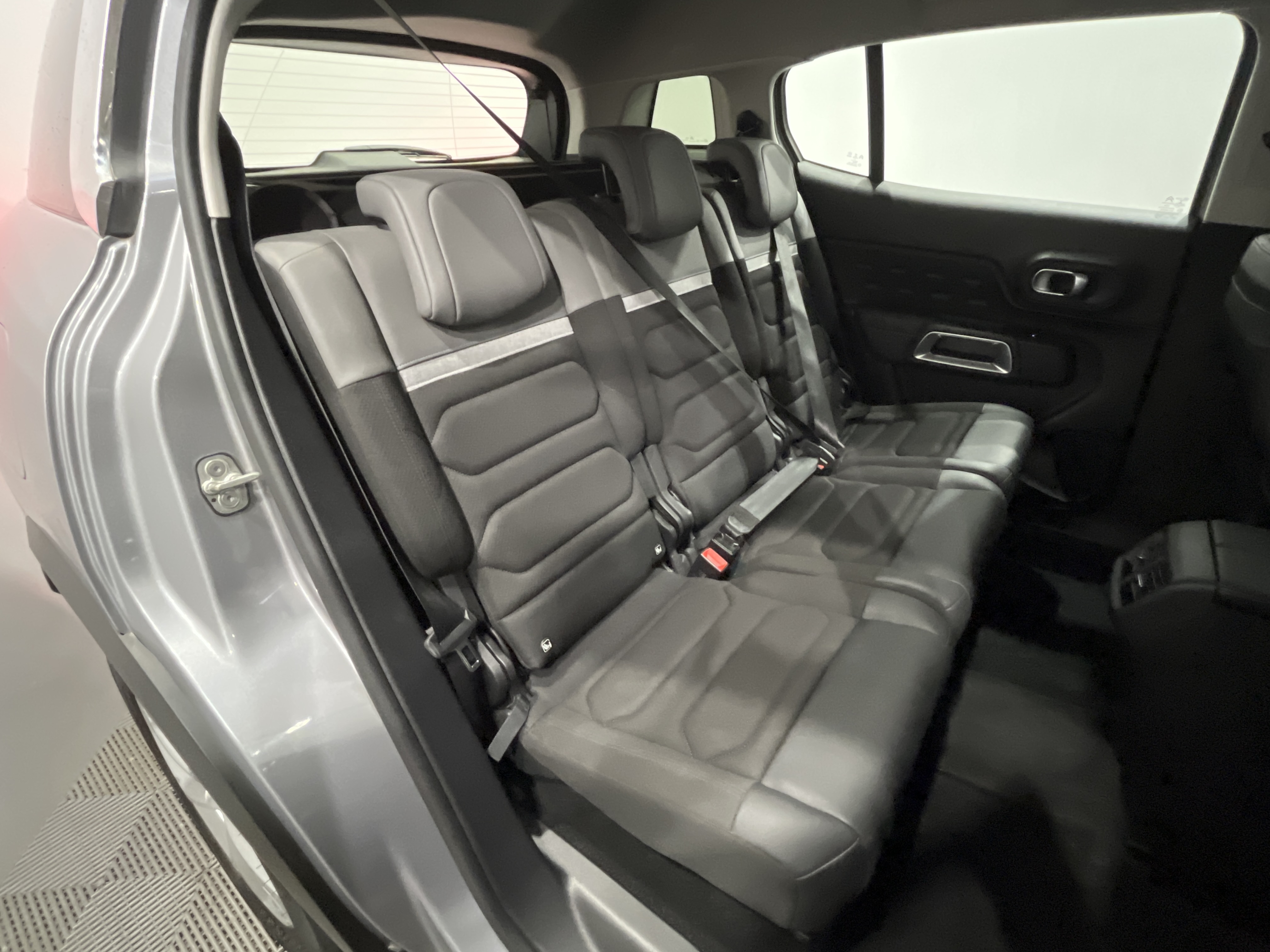 Photo 41 du véhicule CITROEN C5 AIRCROSS