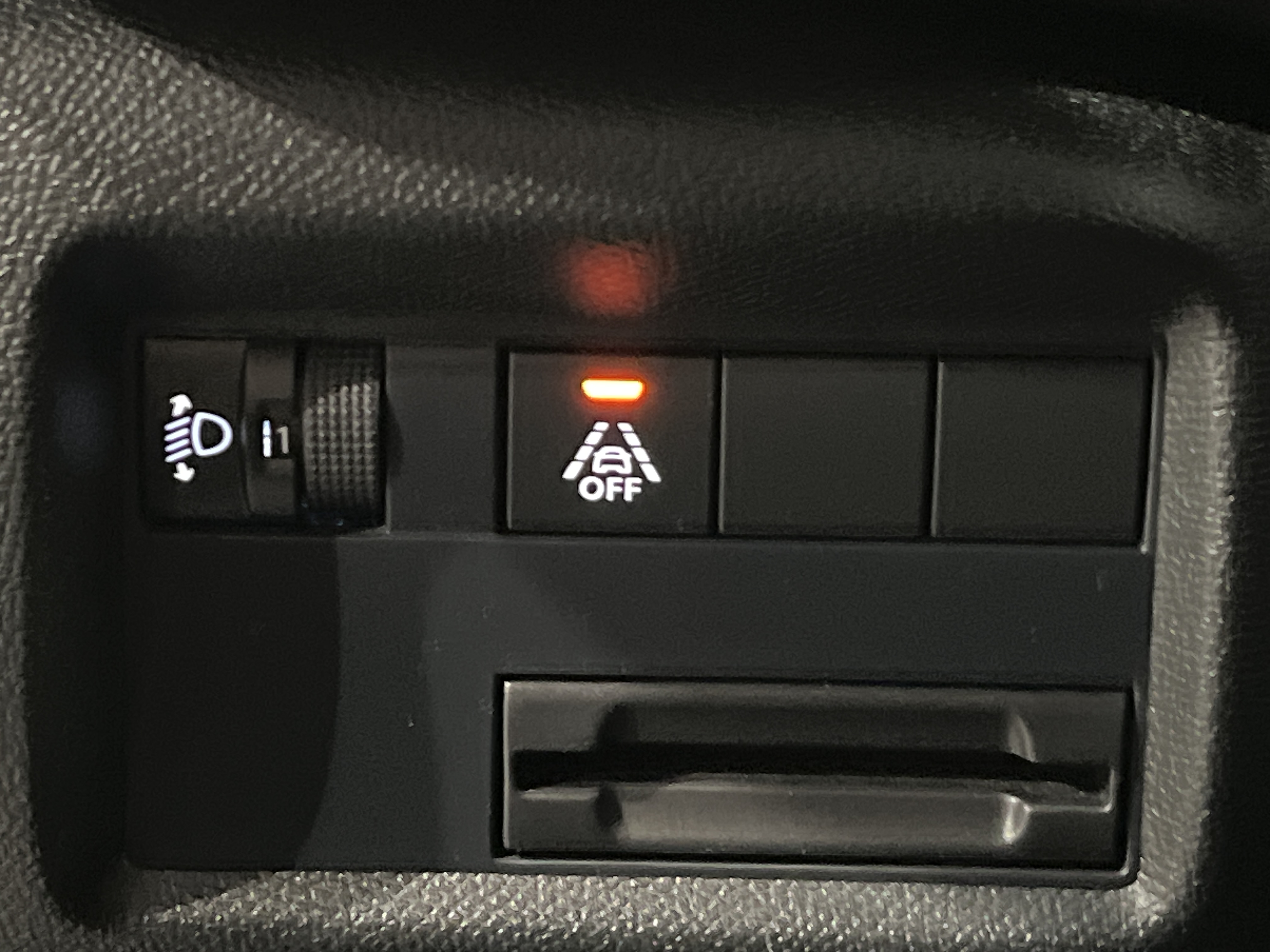 Photo 36 du véhicule CITROEN C5 AIRCROSS
