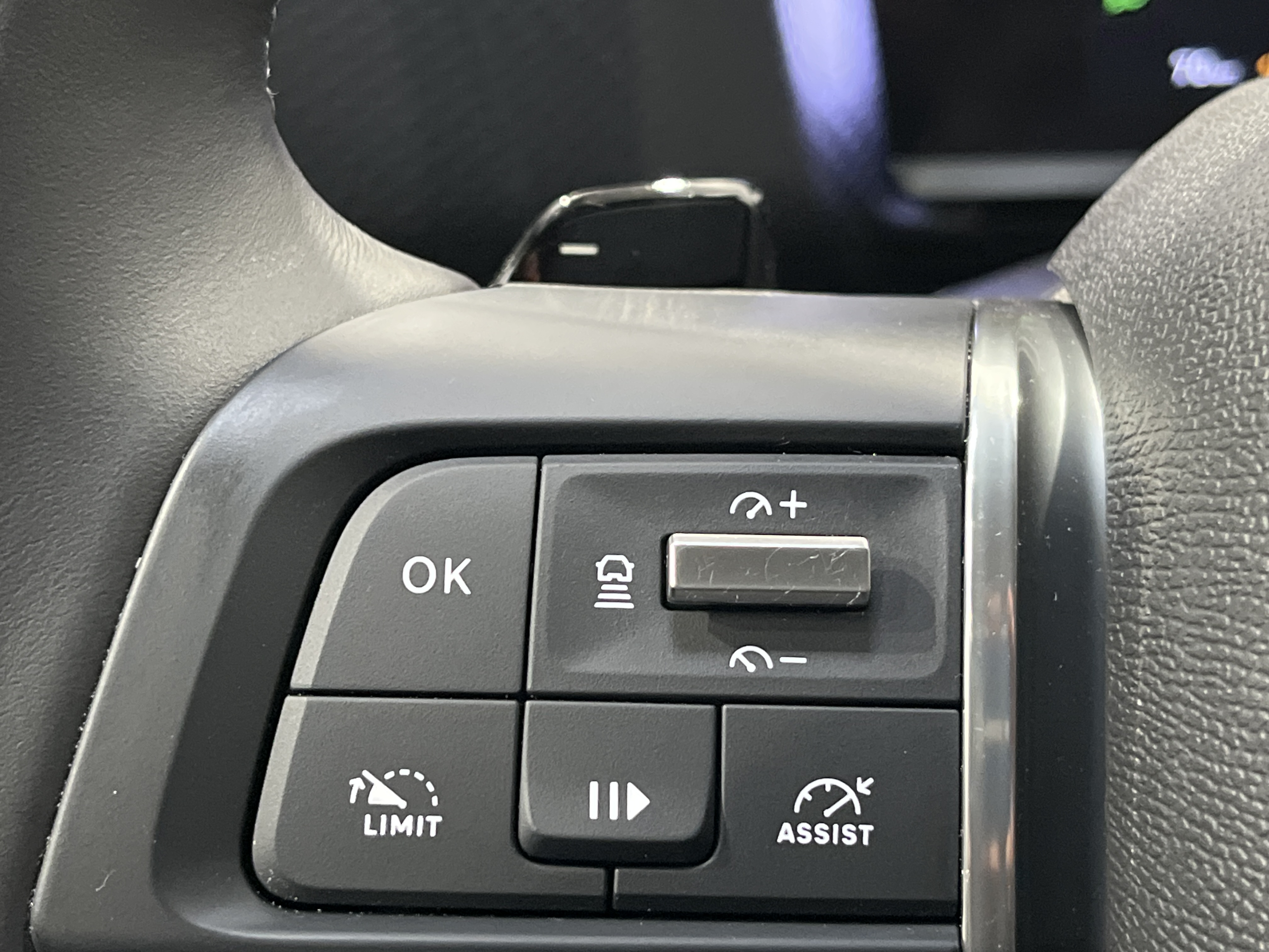 Photo 28 du véhicule CITROEN C4