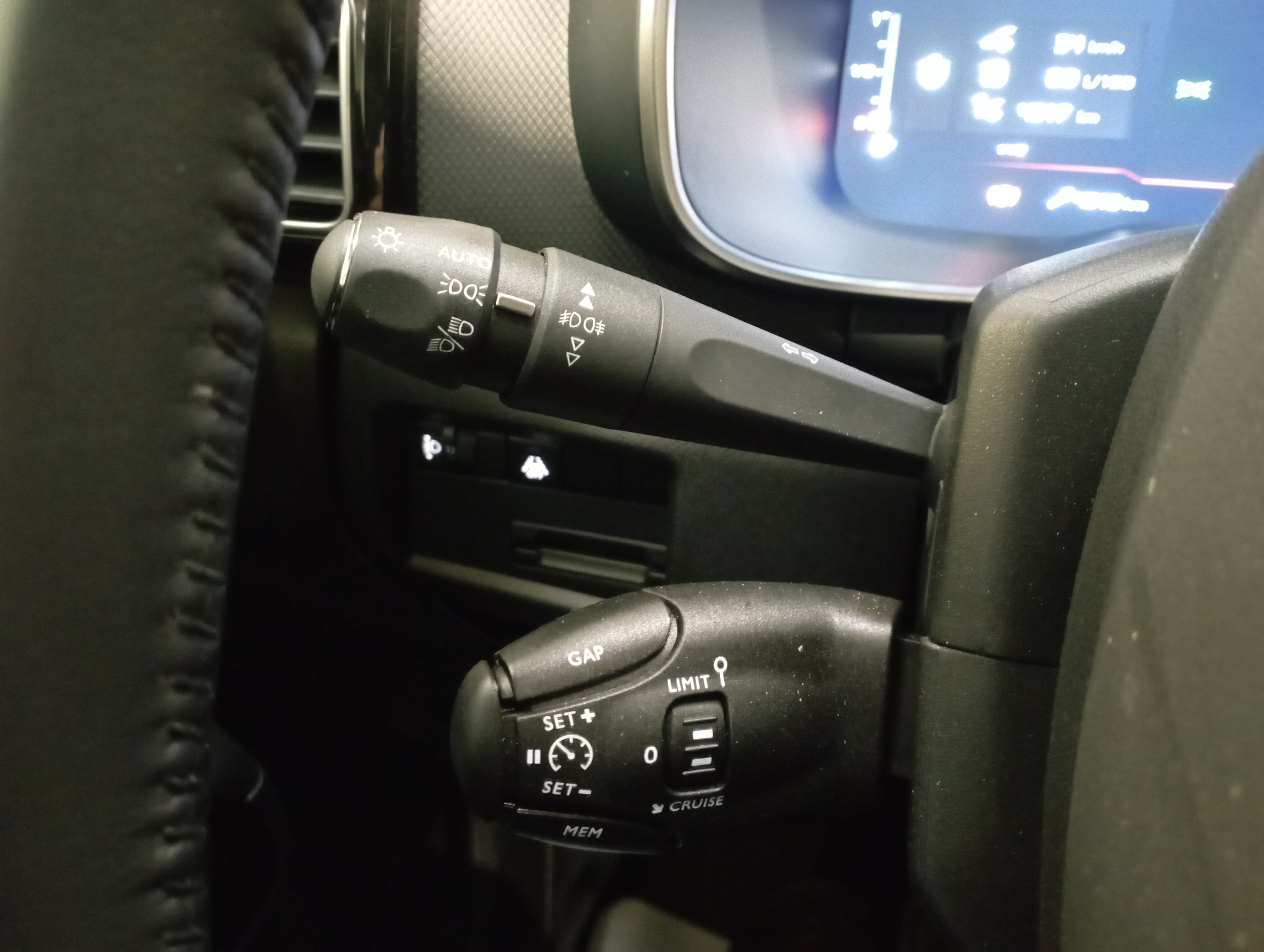 Photo 30 du véhicule CITROEN C5 AIRCROSS