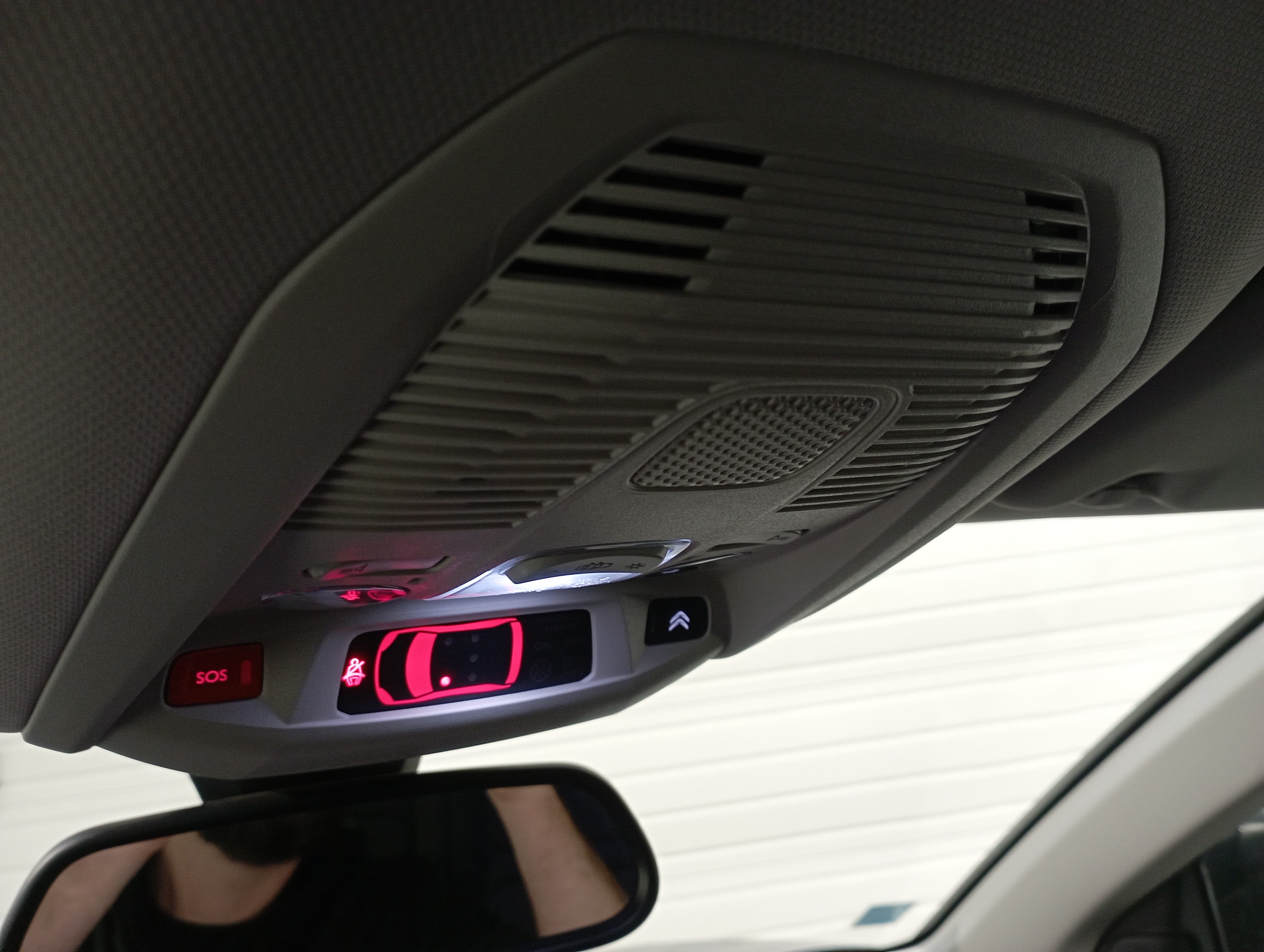 Photo 35 du véhicule CITROEN C5 AIRCROSS