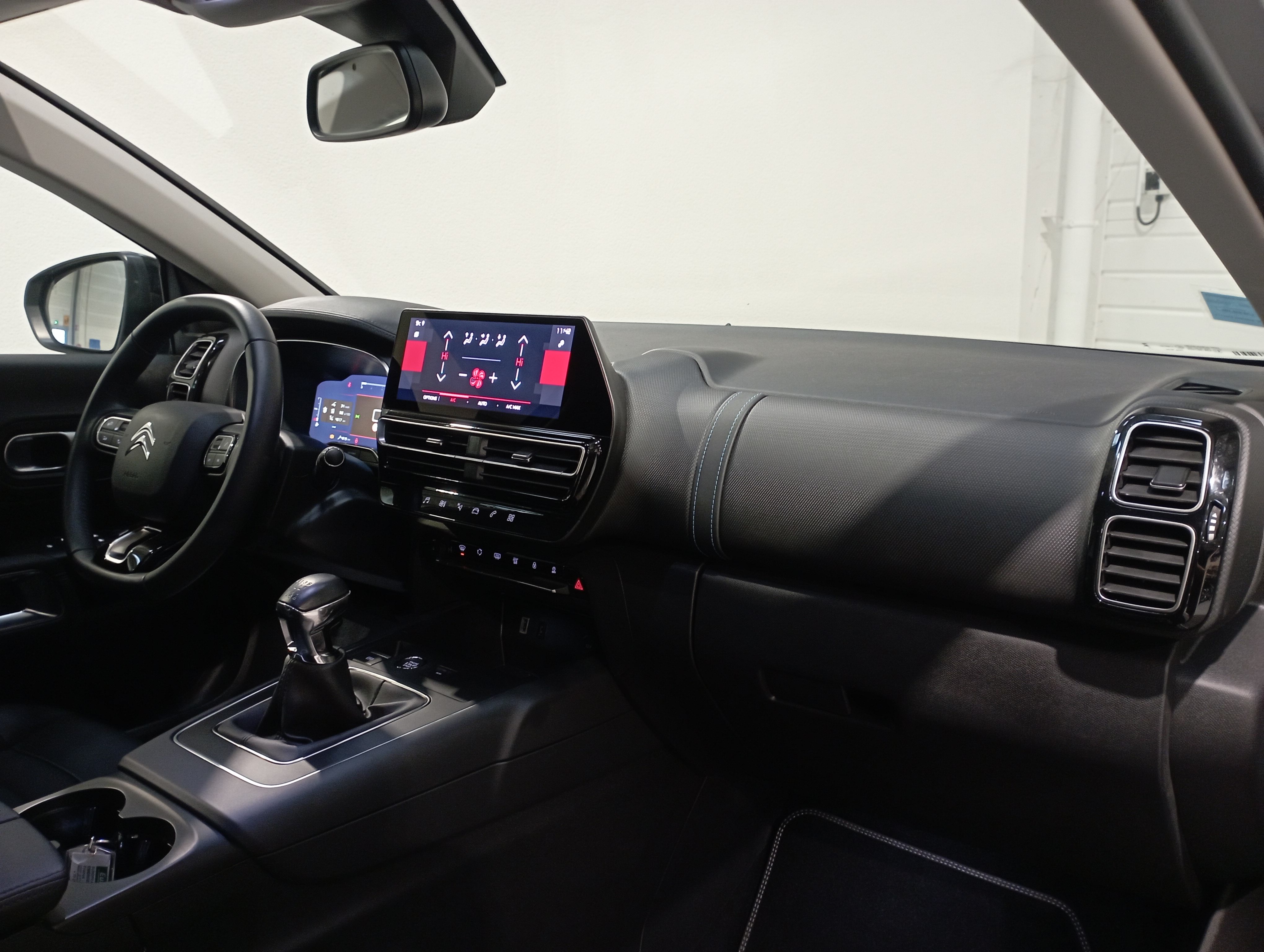 Photo 10 du véhicule CITROEN C5 AIRCROSS