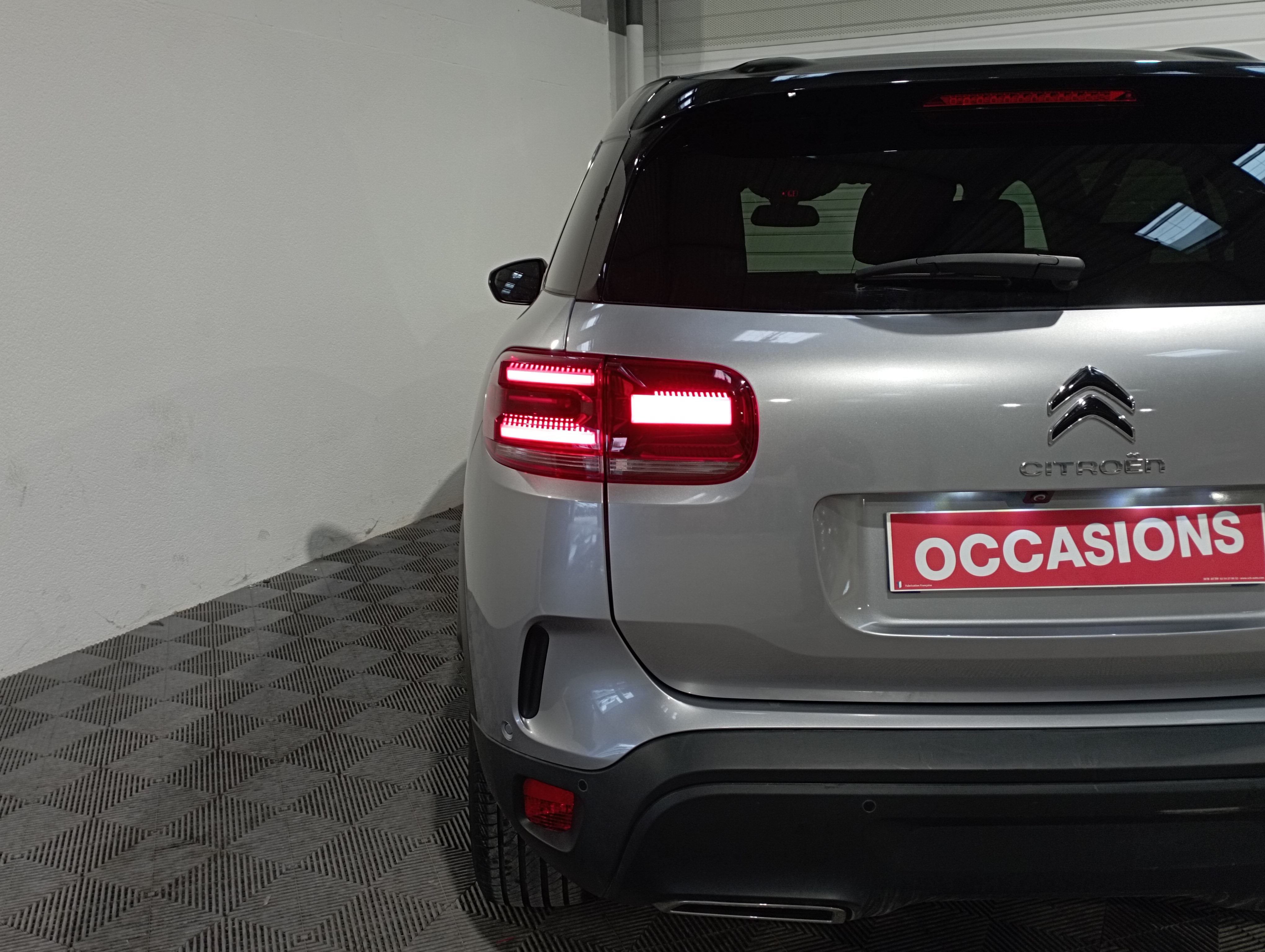 Photo 8 du véhicule CITROEN C5 AIRCROSS