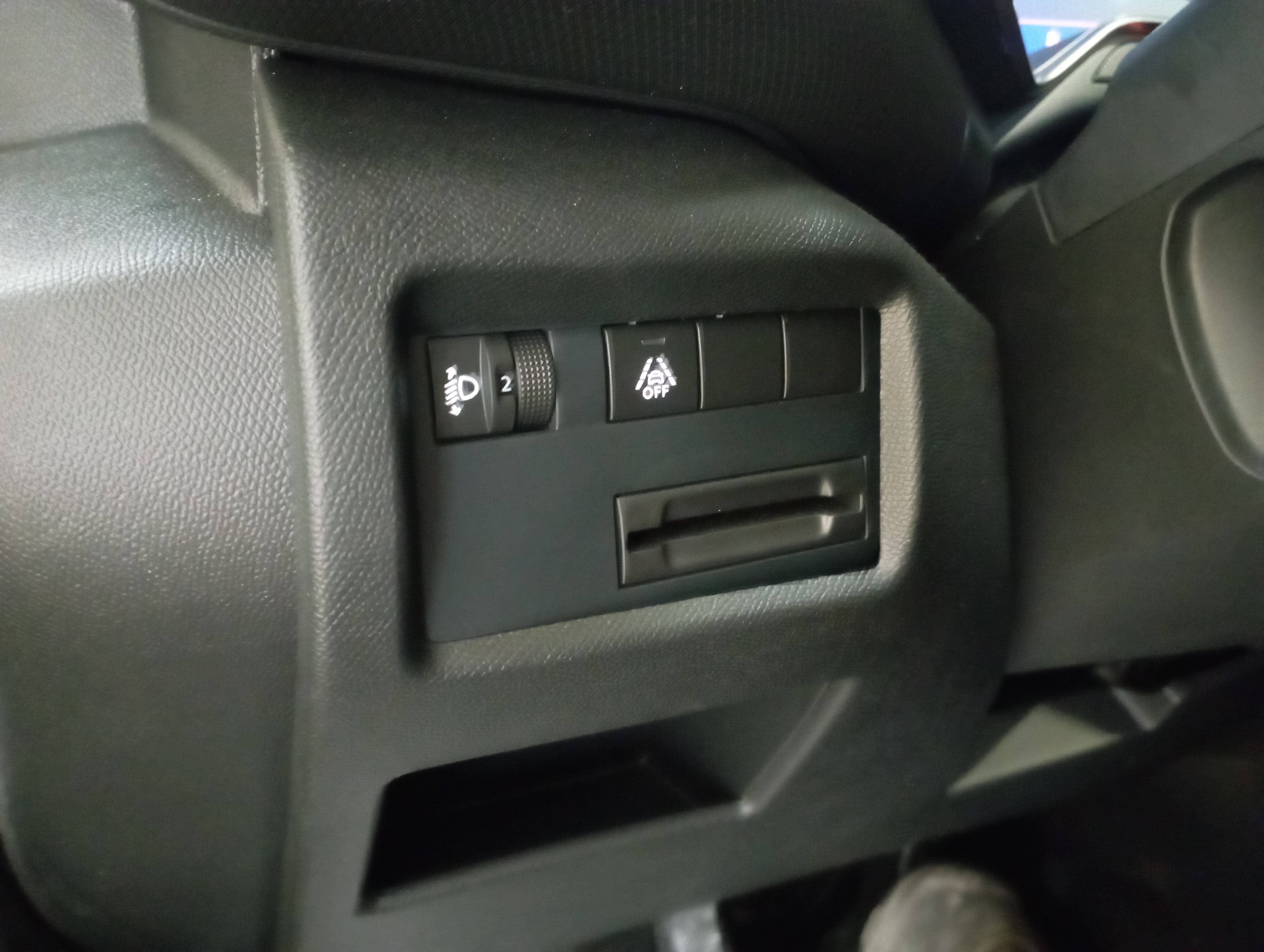 Photo 31 du véhicule CITROEN C5 AIRCROSS
