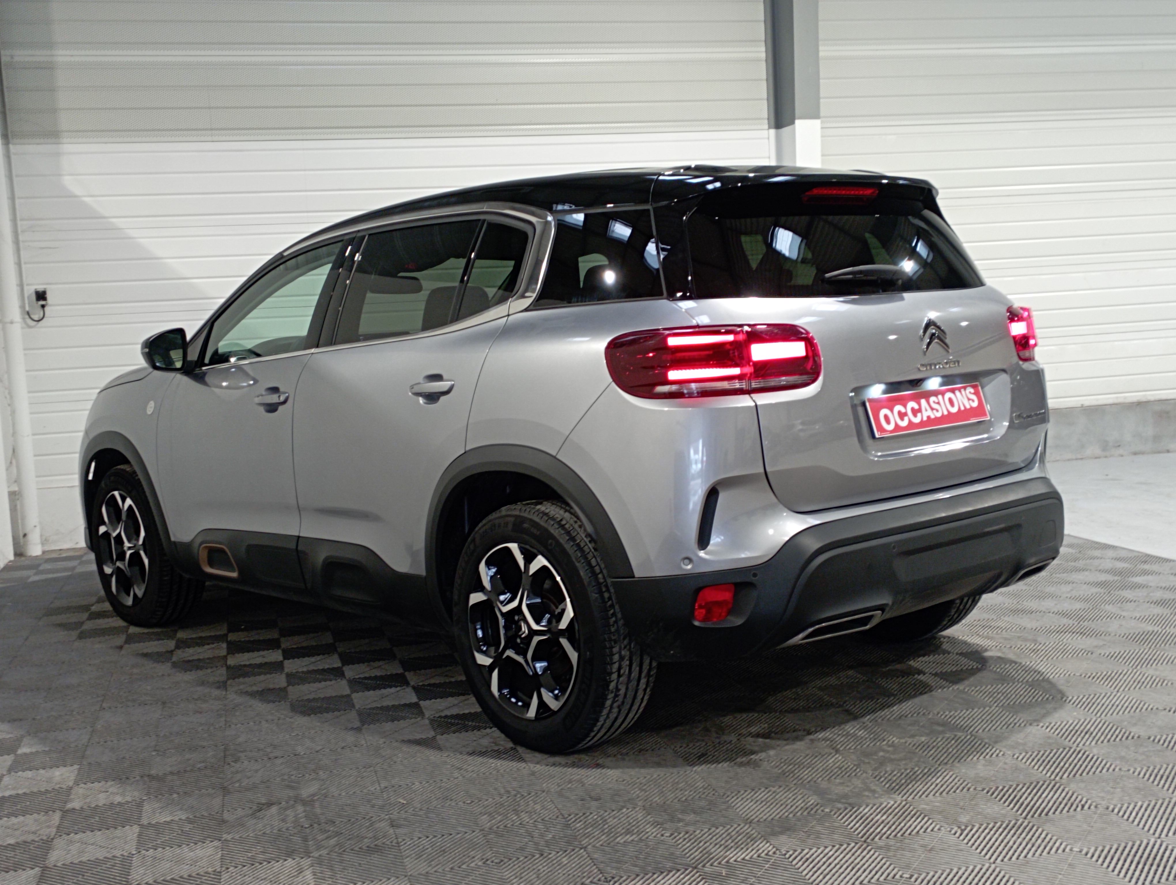 Photo 7 du véhicule CITROEN C5 AIRCROSS
