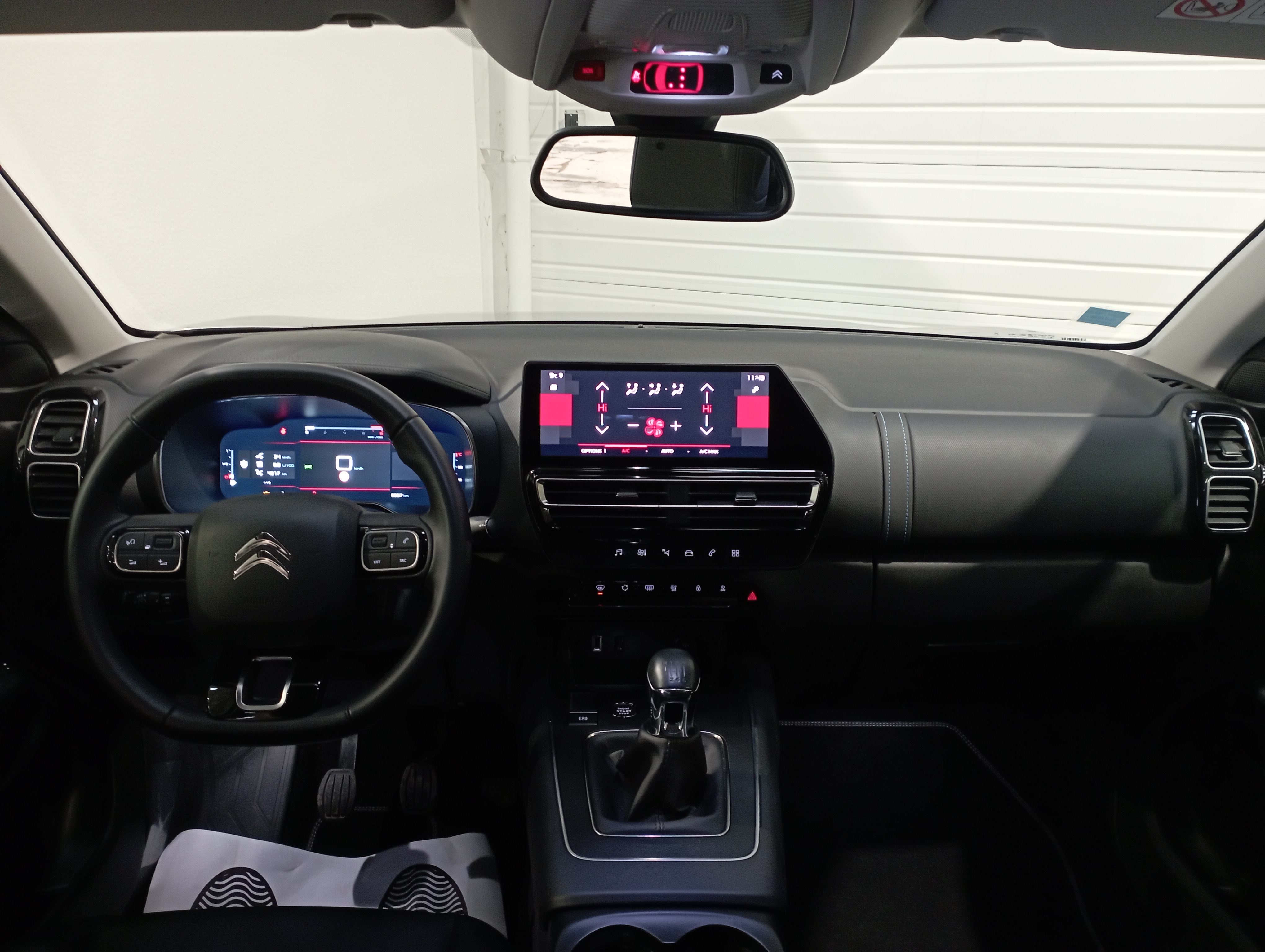 Photo 13 du véhicule CITROEN C5 AIRCROSS