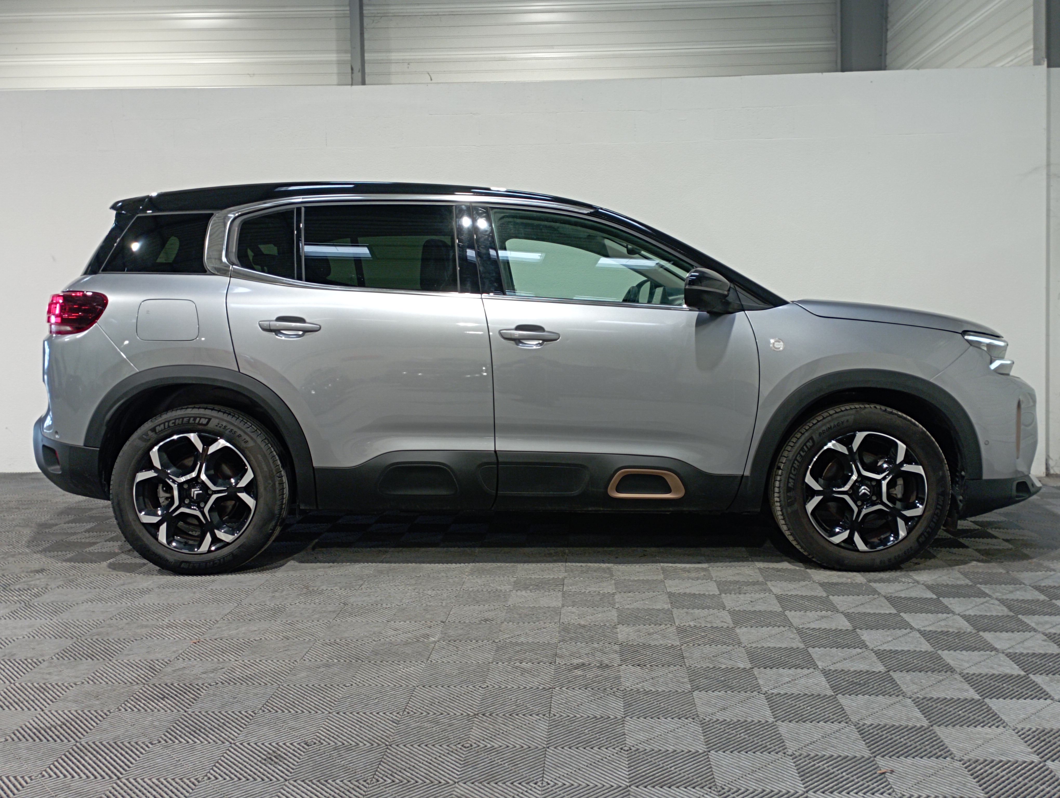 Photo 9 du véhicule CITROEN C5 AIRCROSS