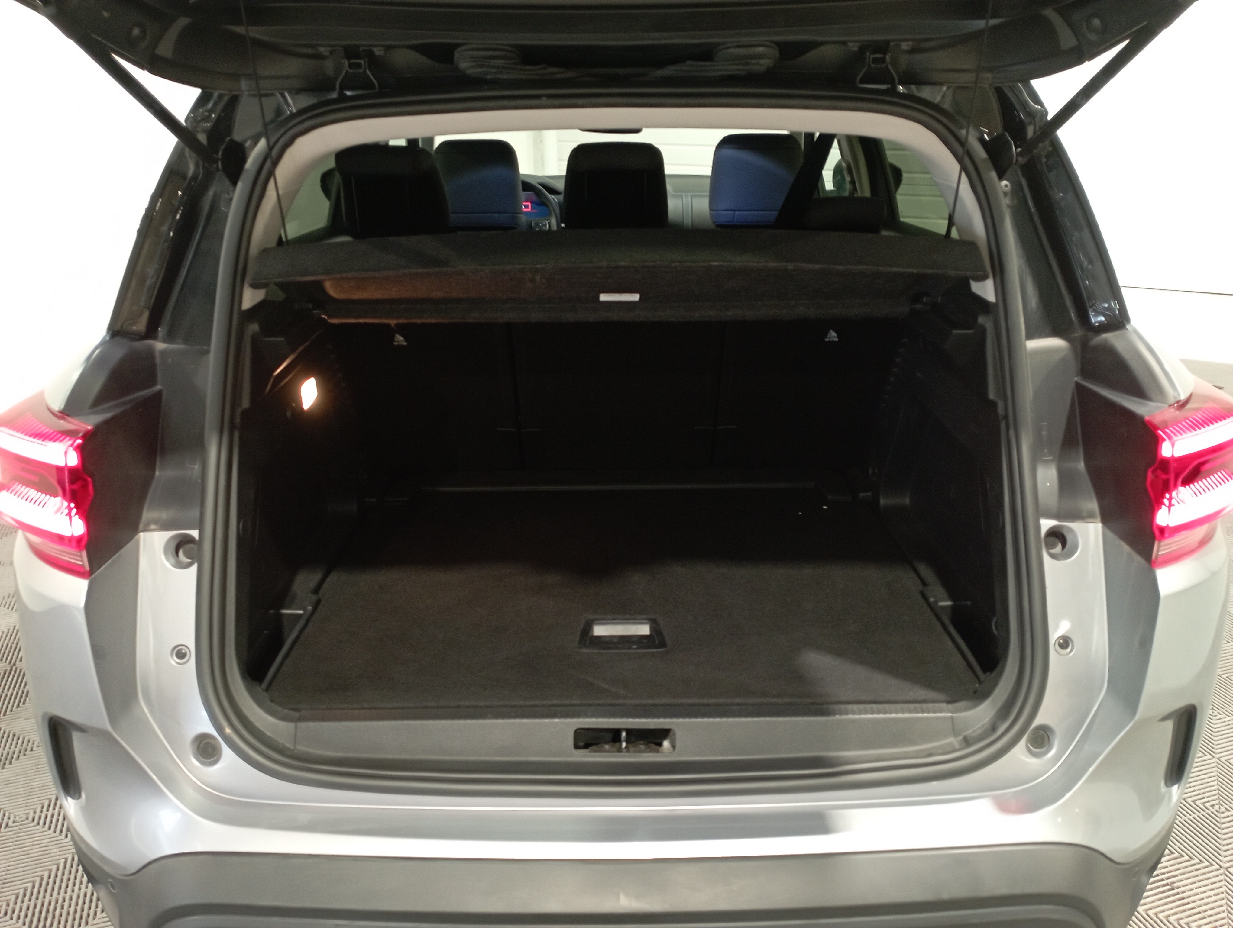 Photo 37 du véhicule CITROEN C5 AIRCROSS