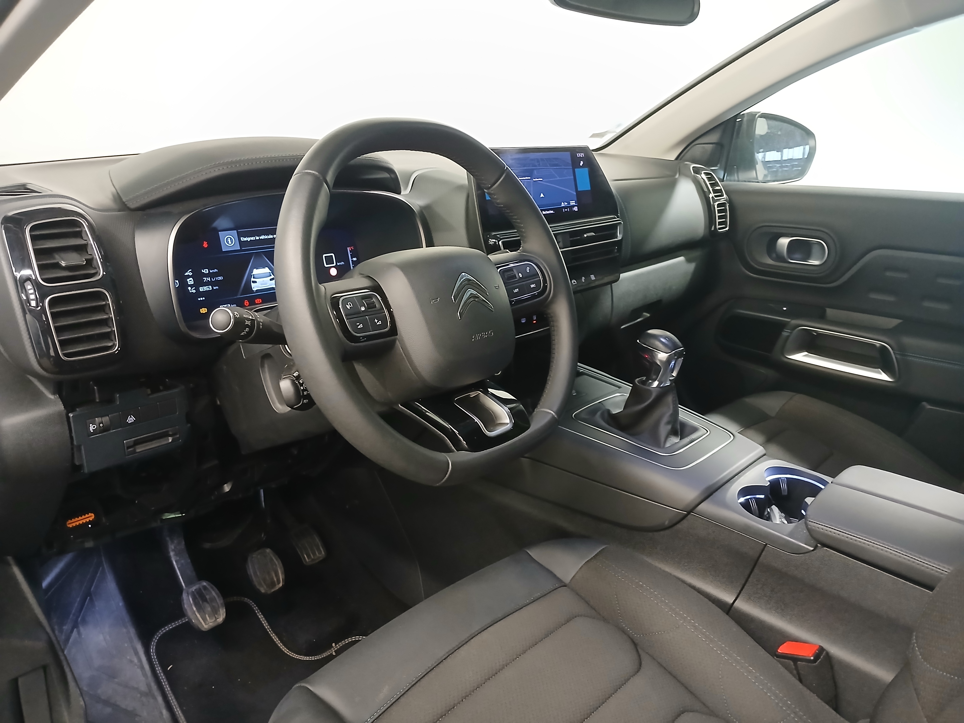 Photo 33 du véhicule CITROEN C5 AIRCROSS