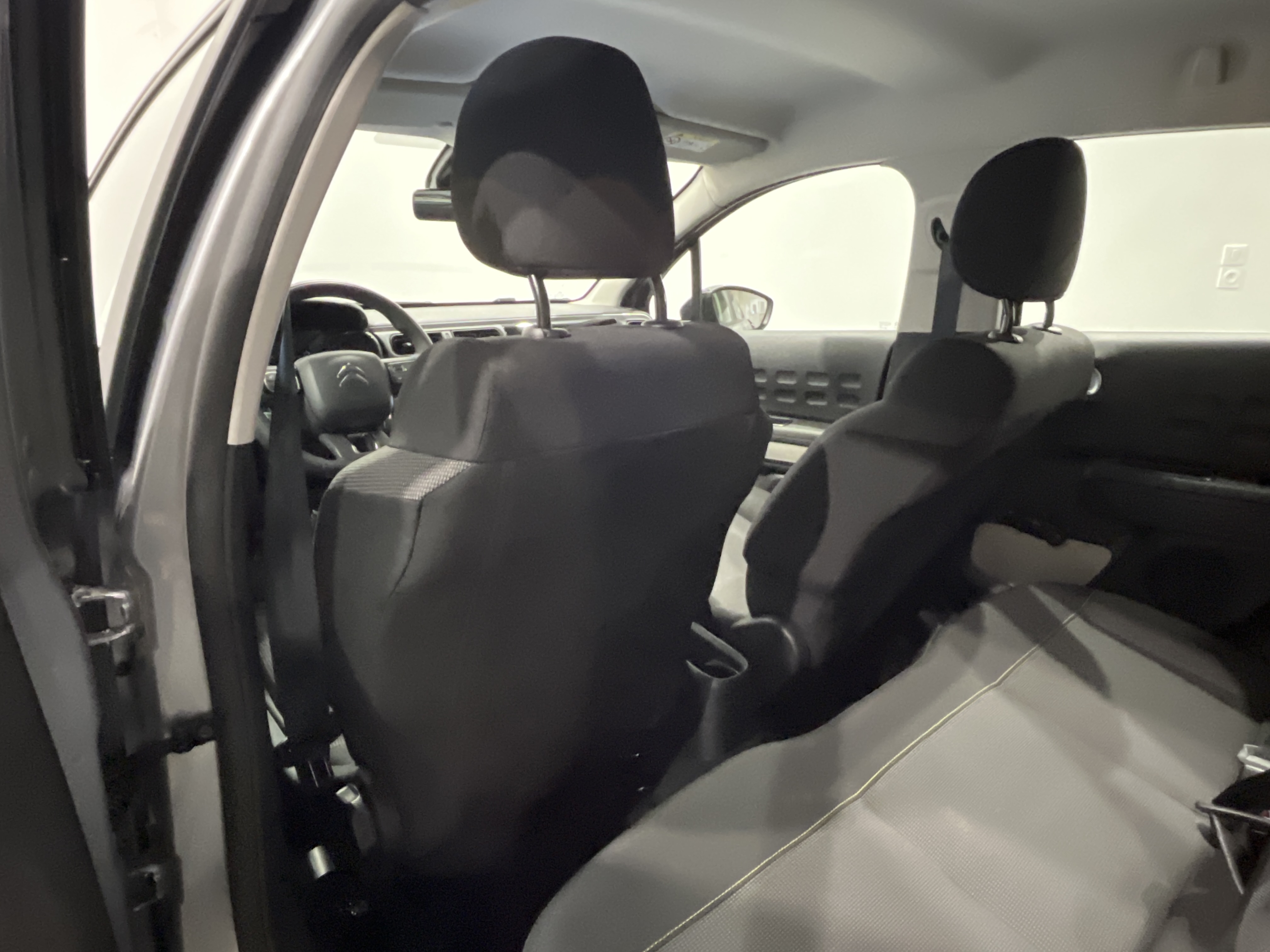 Photo 38 du véhicule CITROEN C3