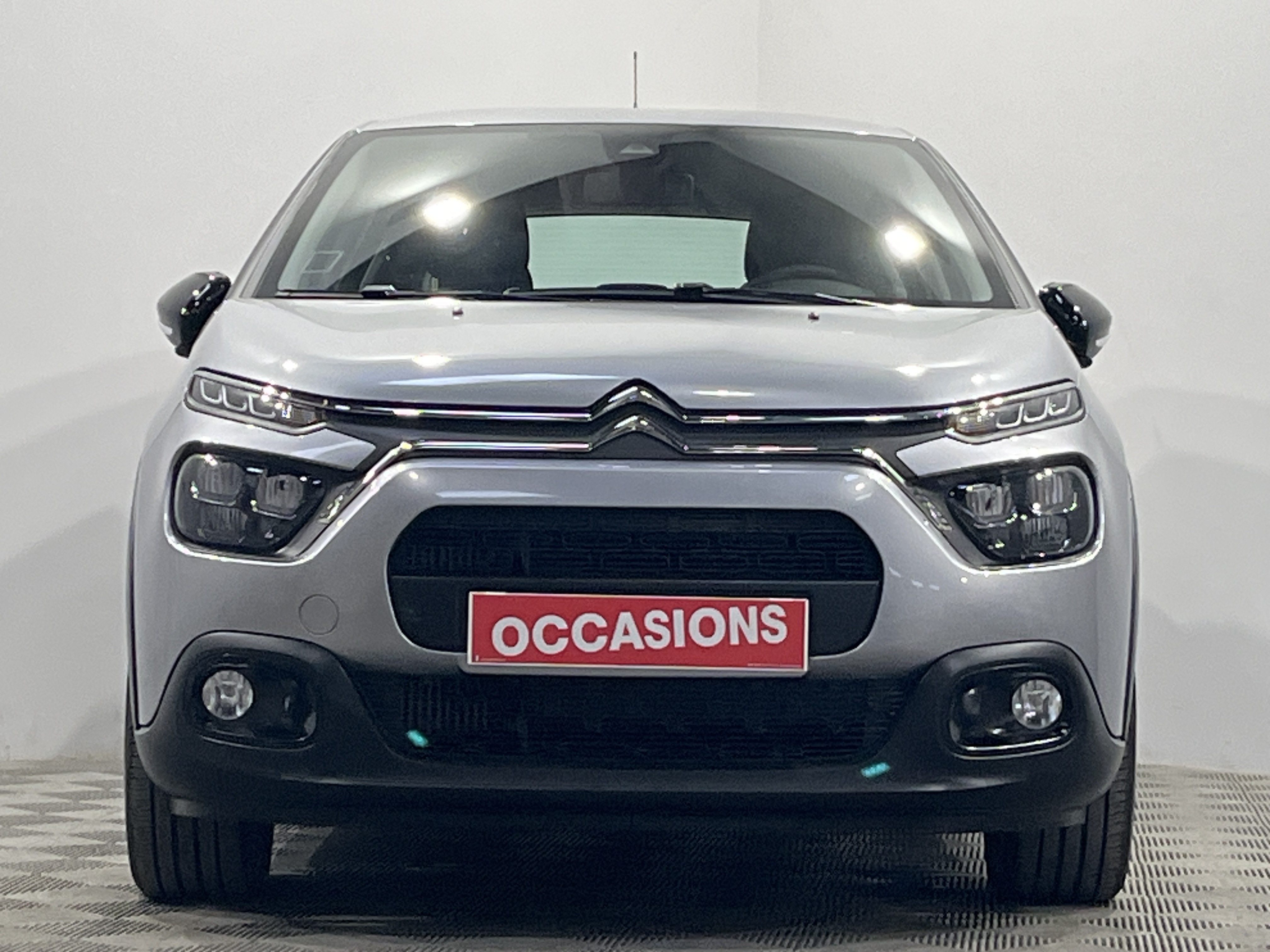 Photo 5 du véhicule CITROEN C3