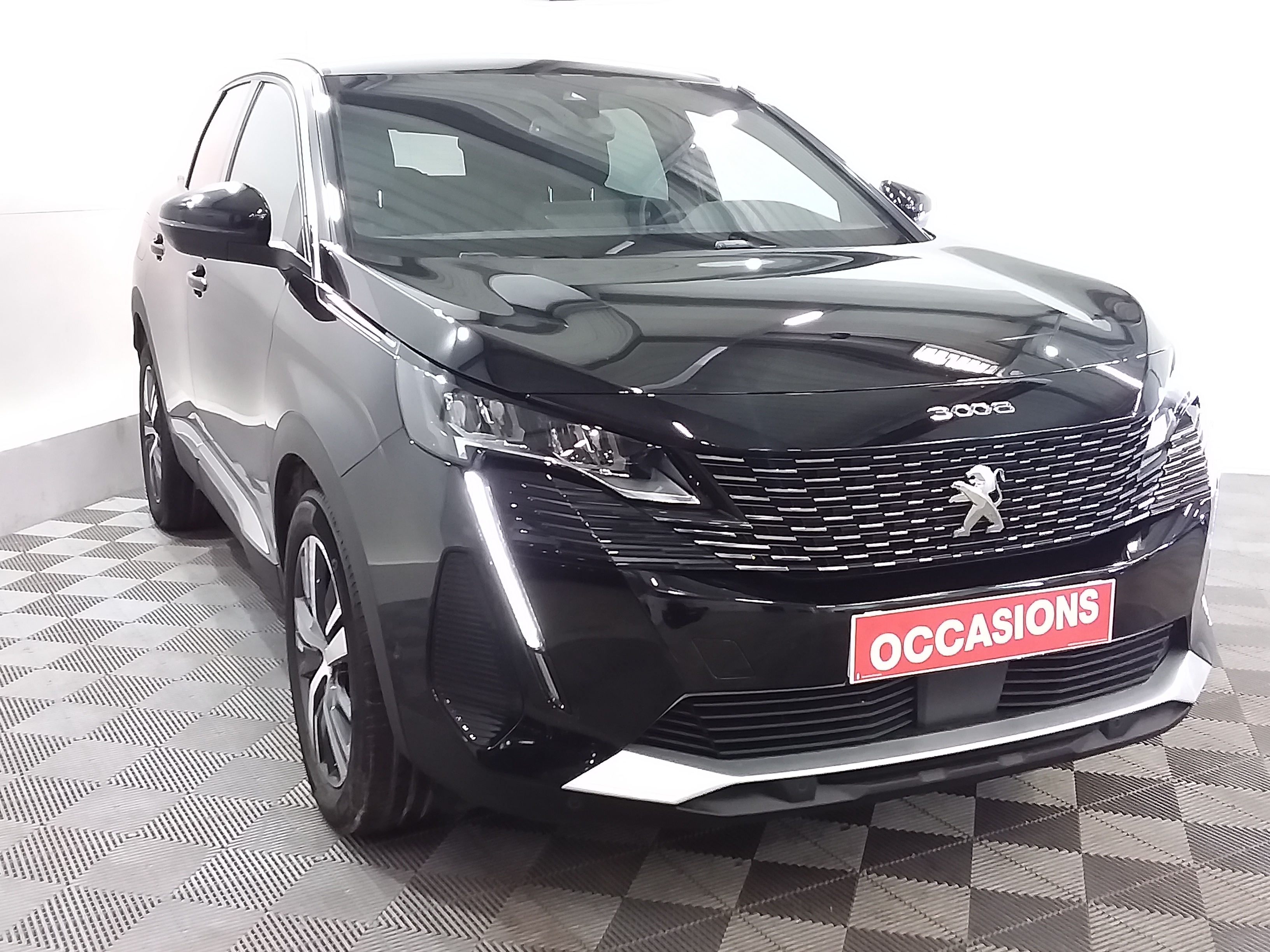 Photo 3 du véhicule PEUGEOT 3008