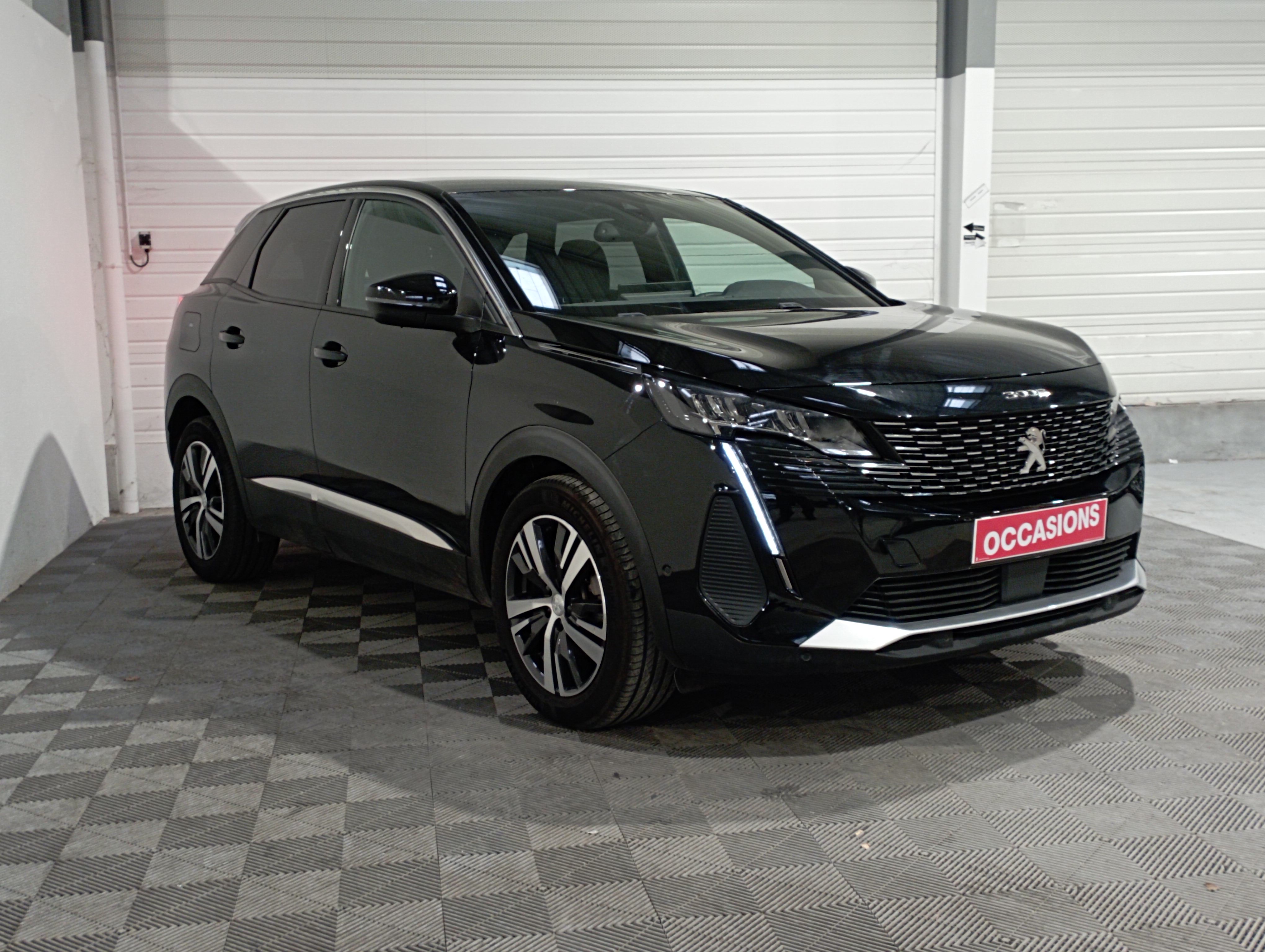 Photo 3 du véhicule PEUGEOT 3008