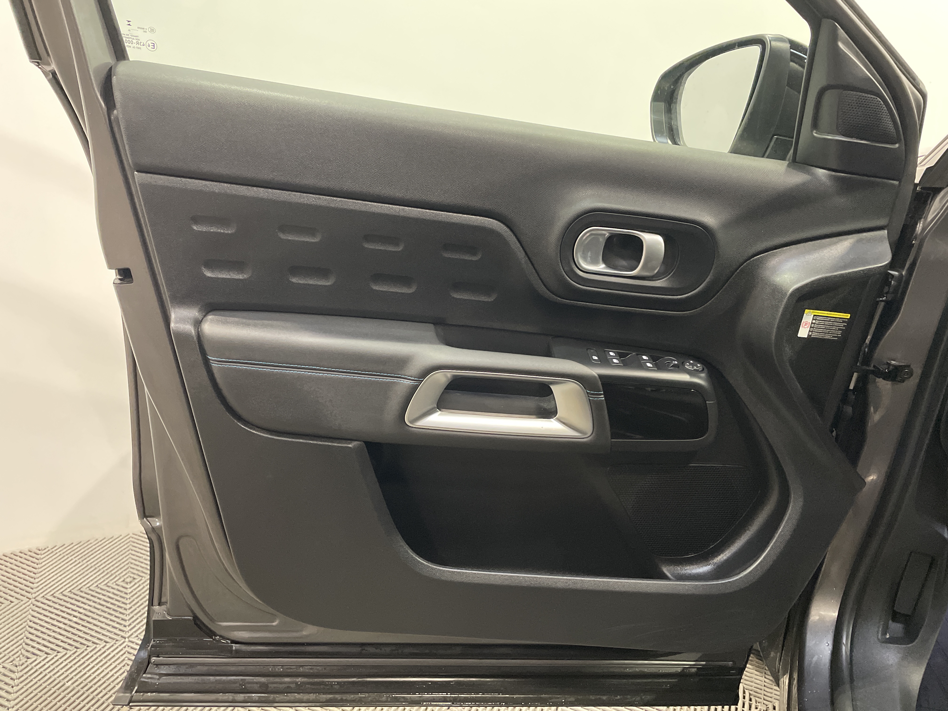 Photo 39 du véhicule CITROEN C5 AIRCROSS