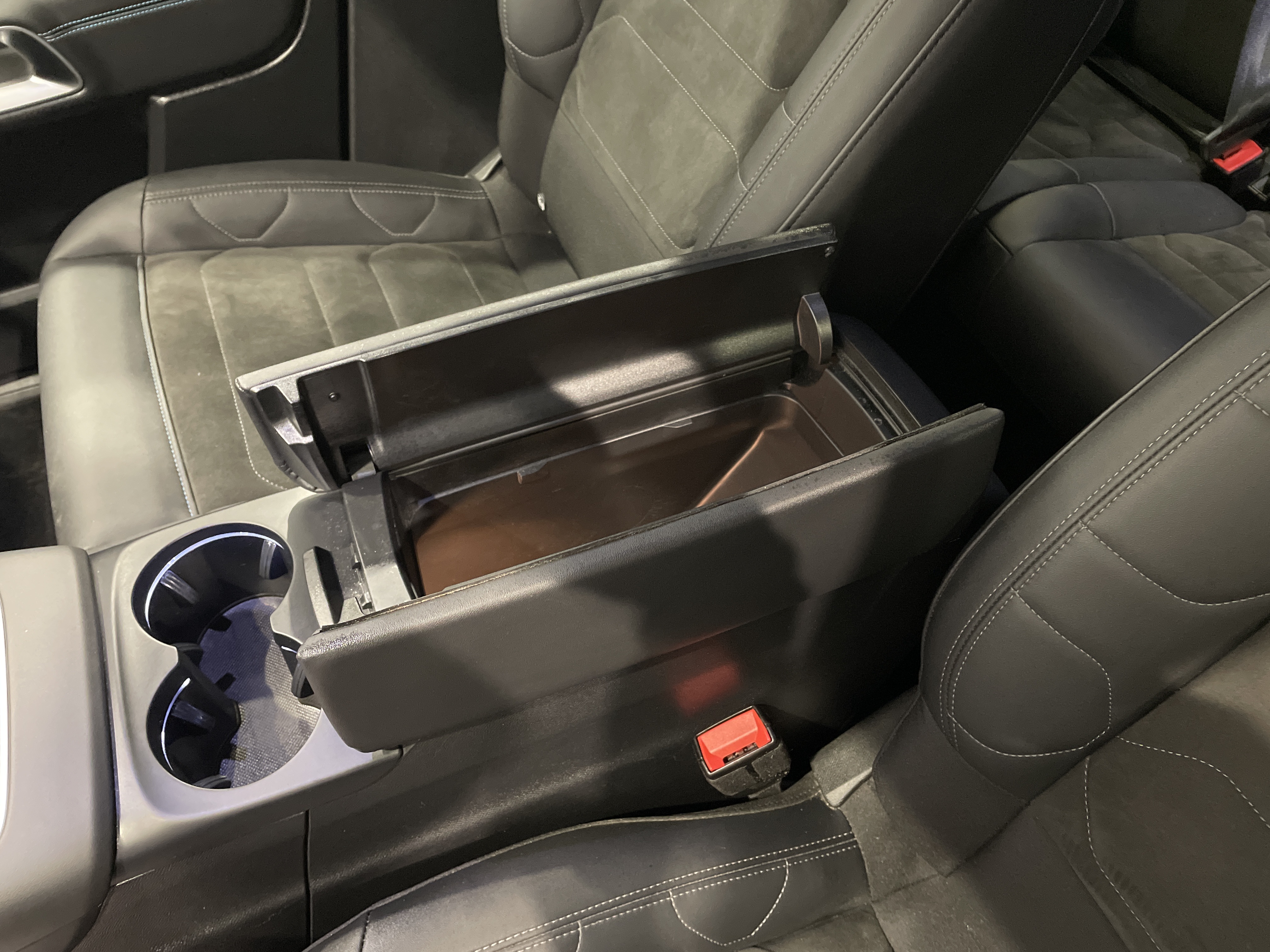 Photo 25 du véhicule CITROEN C5 AIRCROSS