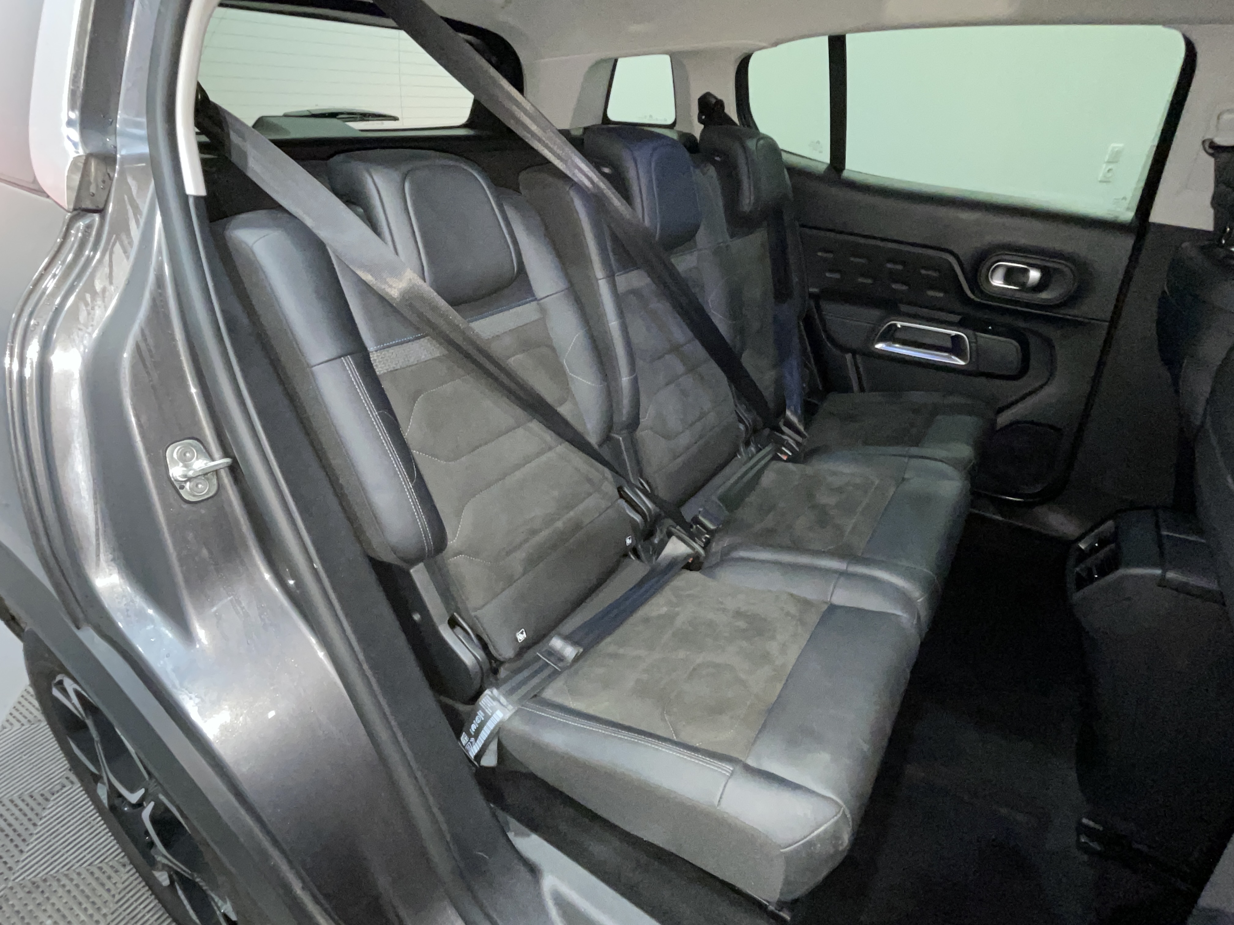 Photo 46 du véhicule CITROEN C5 AIRCROSS
