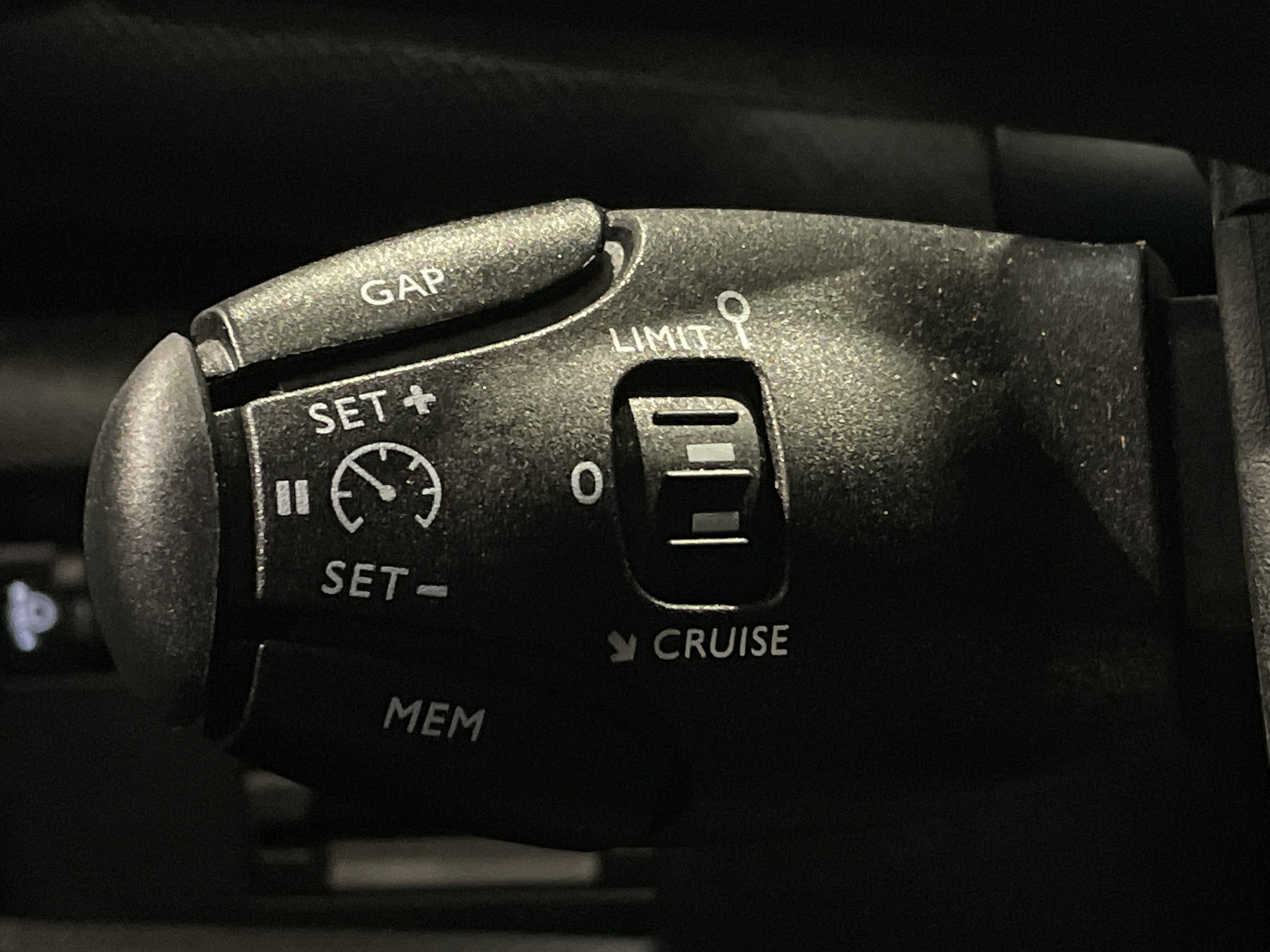 Photo 37 du véhicule CITROEN C5 AIRCROSS