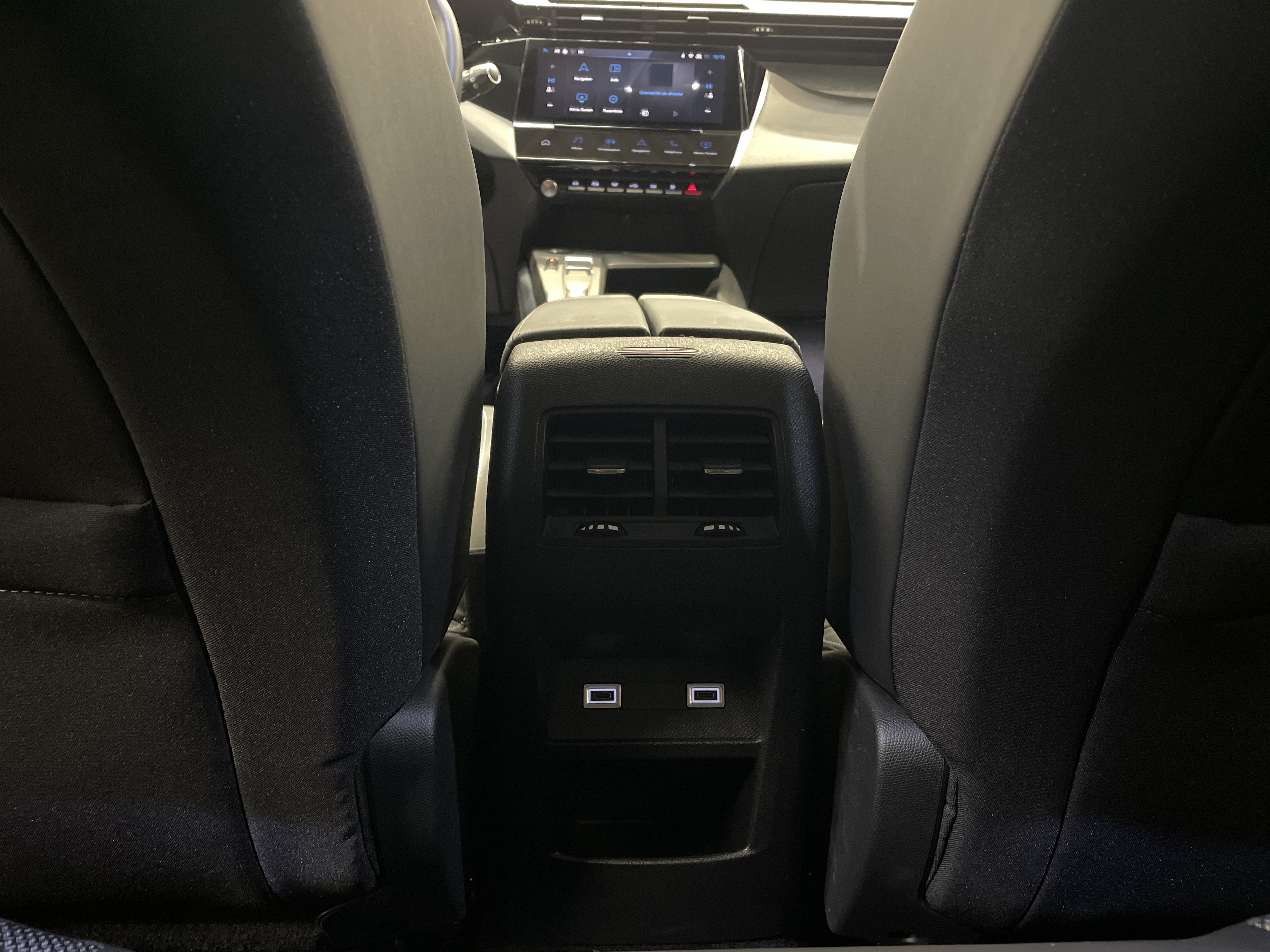 Photo 40 du véhicule PEUGEOT 308 SW