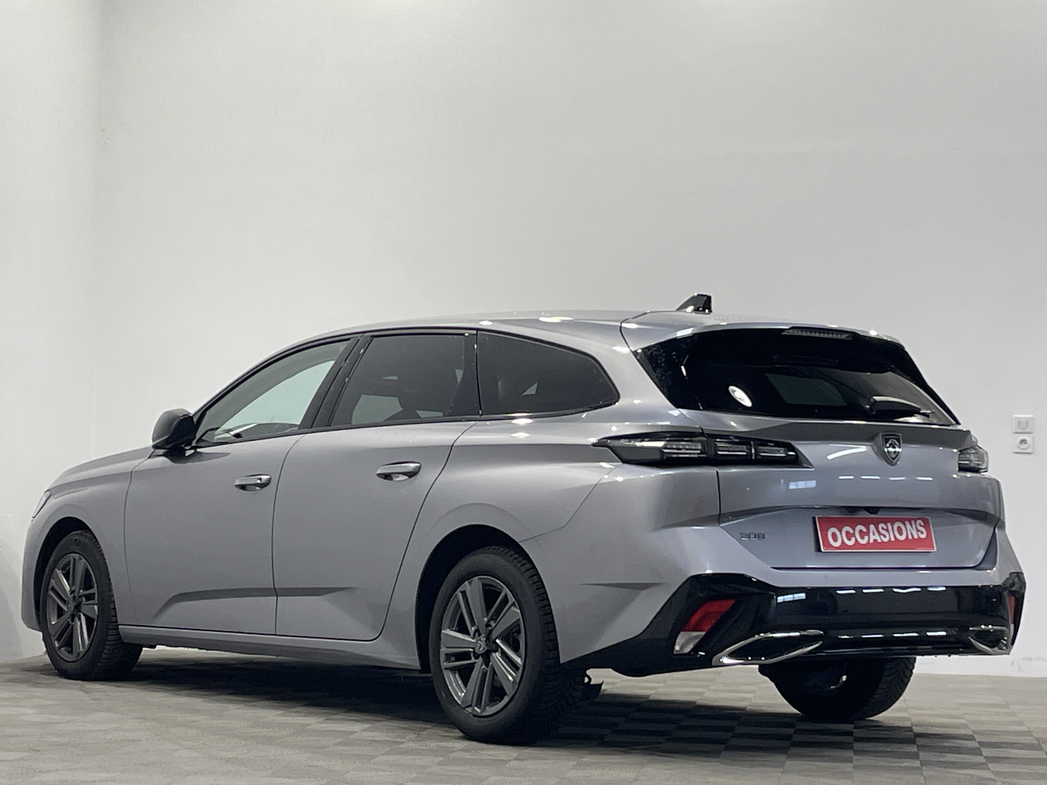 Photo 4 du véhicule PEUGEOT 308 SW