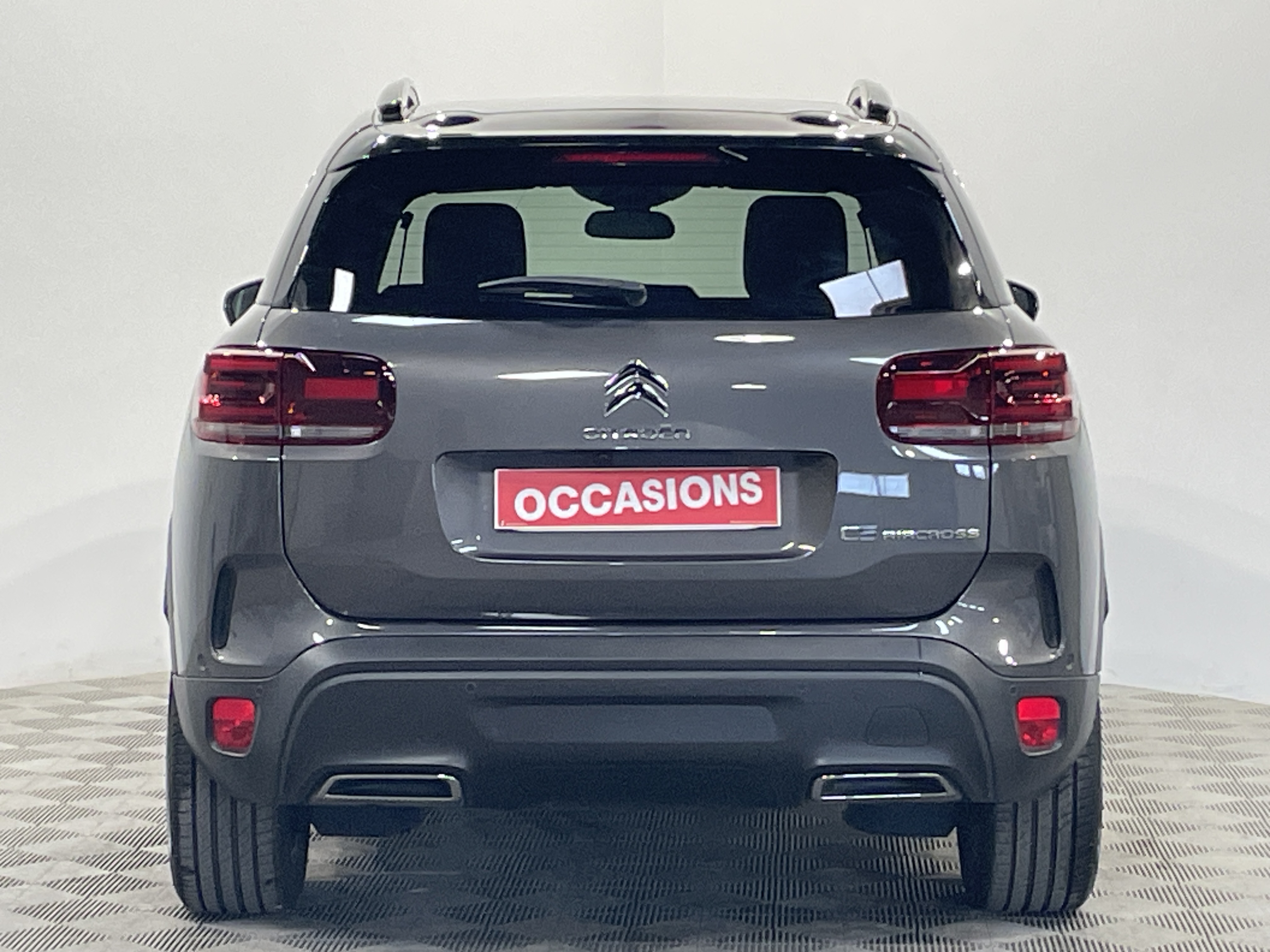 Photo 6 du véhicule CITROEN C5 AIRCROSS