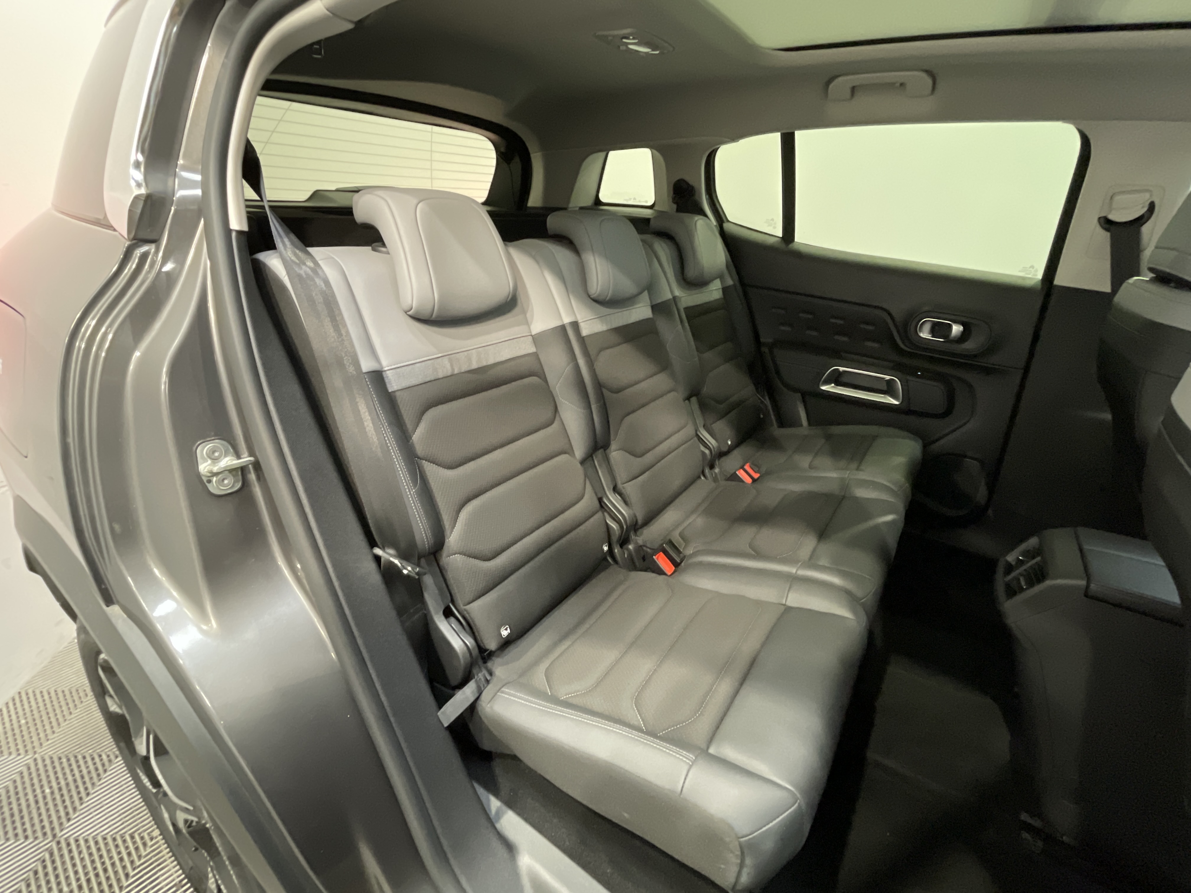 Photo 41 du véhicule CITROEN C5 AIRCROSS