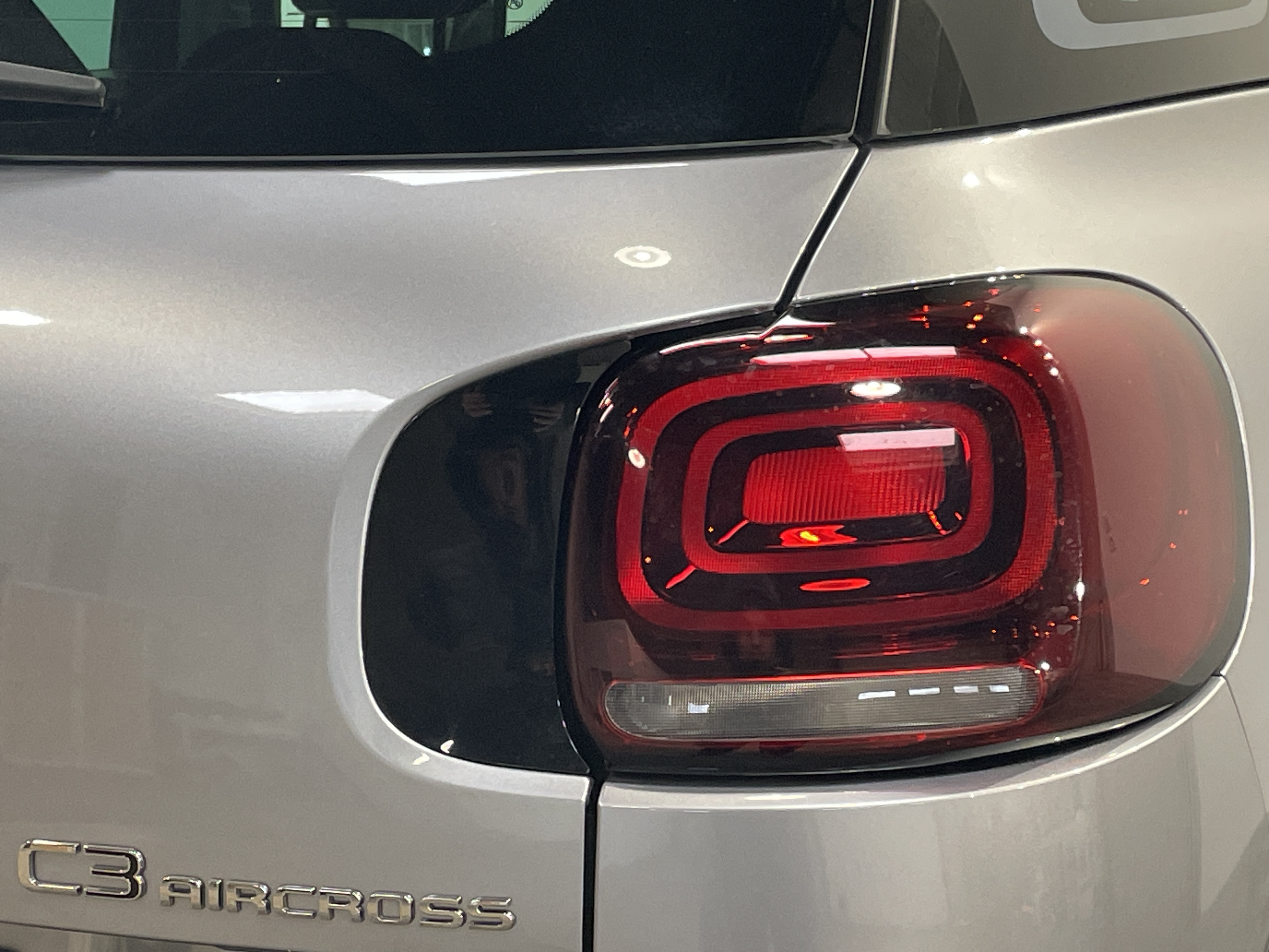 Photo 8 du véhicule CITROEN C3 AIRCROSS