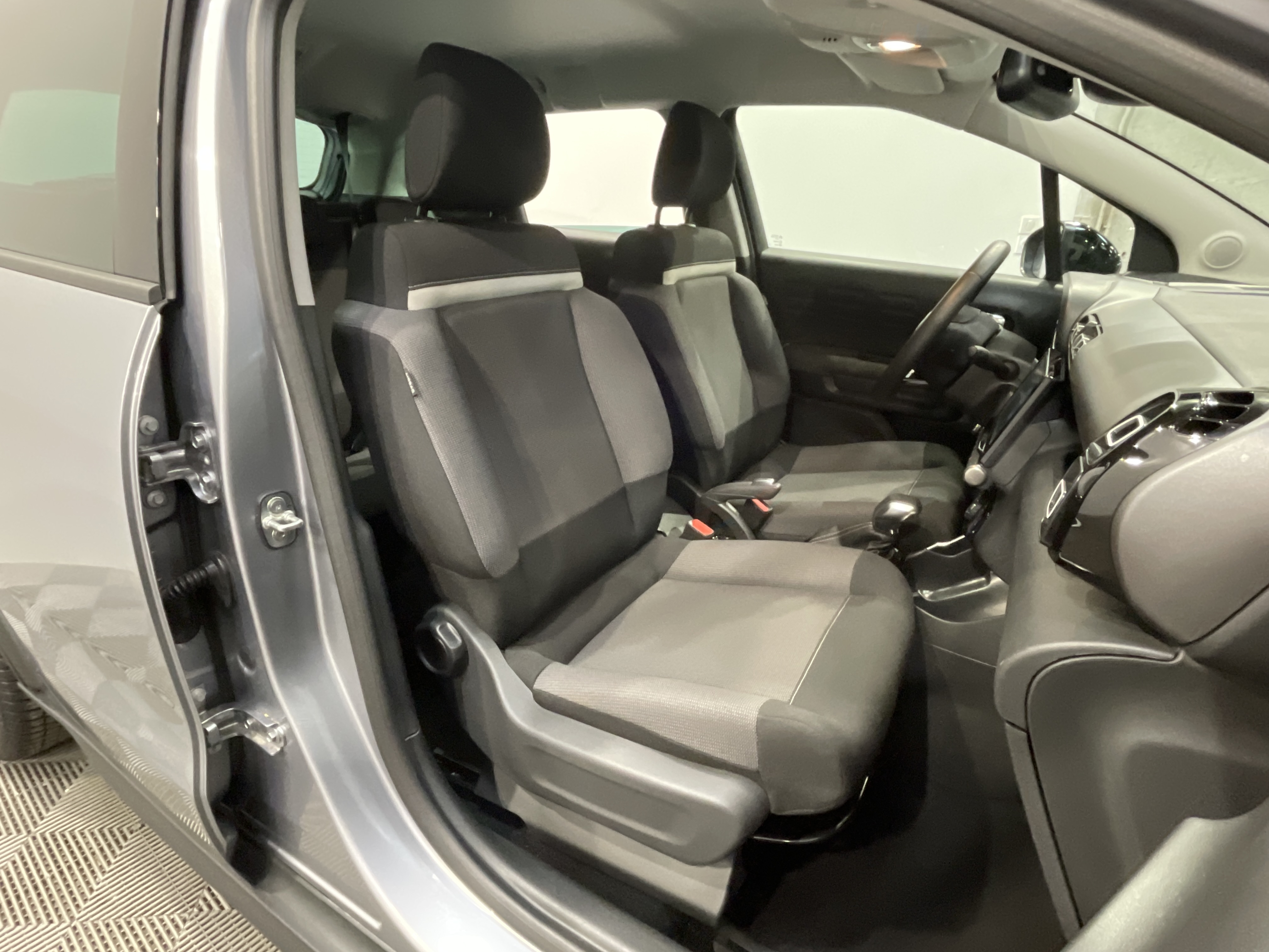 Photo 44 du véhicule CITROEN C3 AIRCROSS