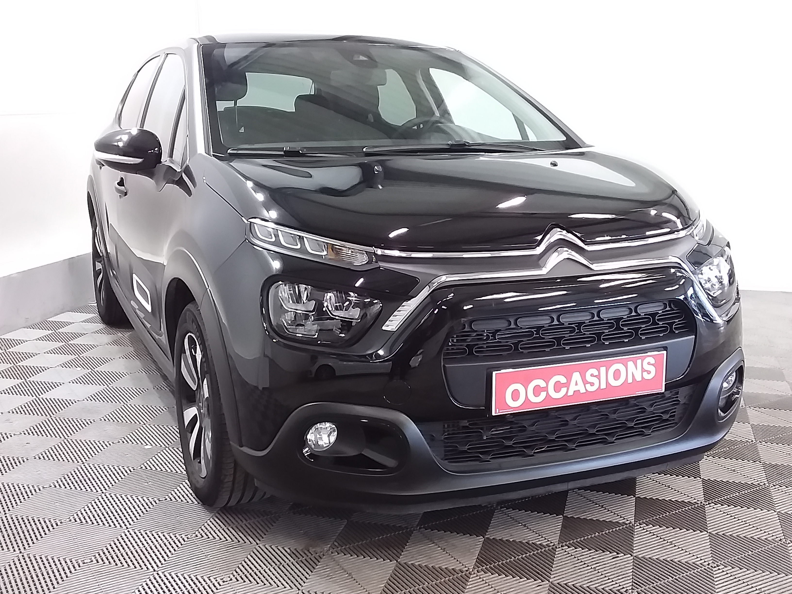 Photo 3 du véhicule CITROEN C3