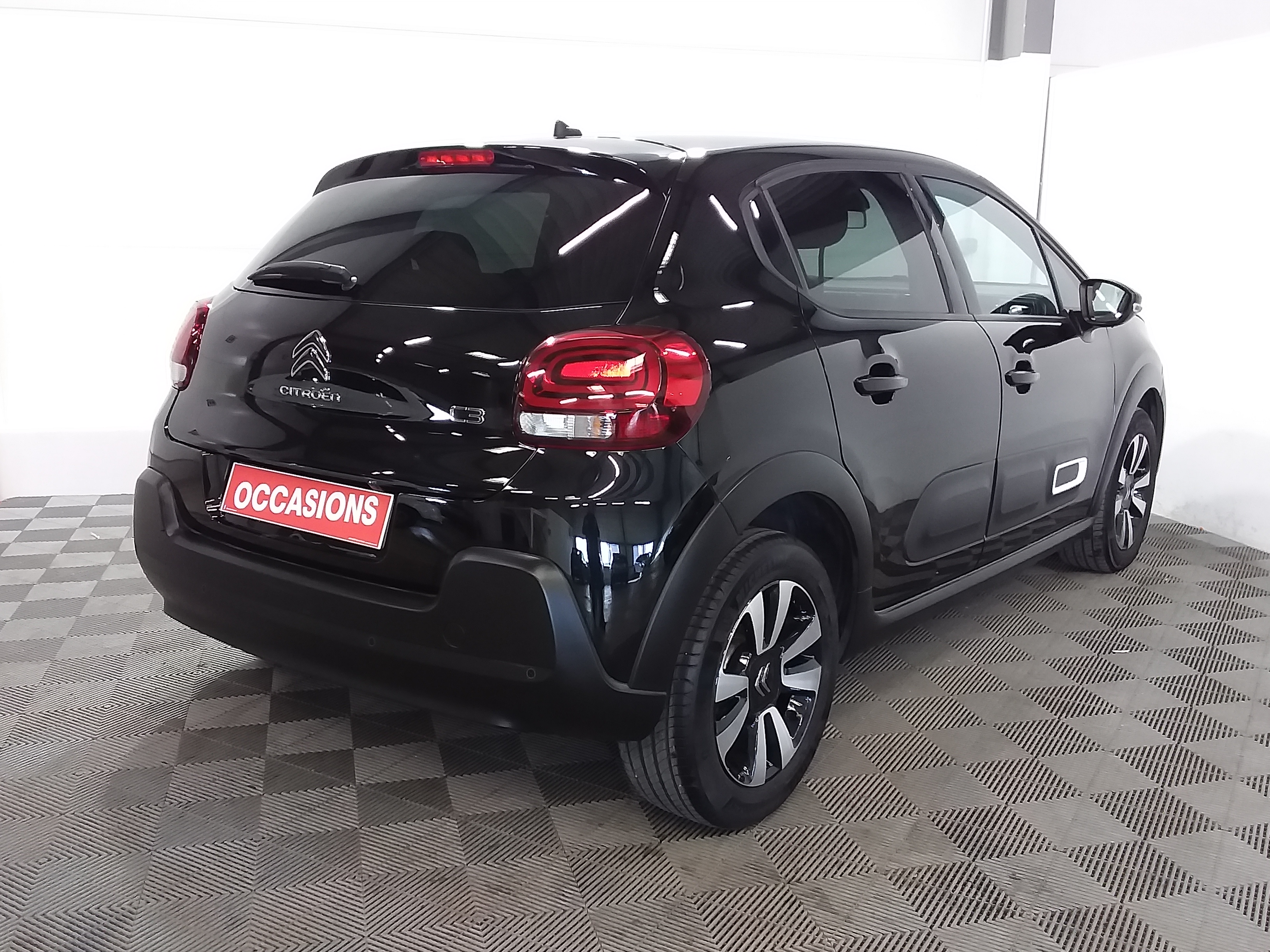 Photo 4 du véhicule CITROEN C3