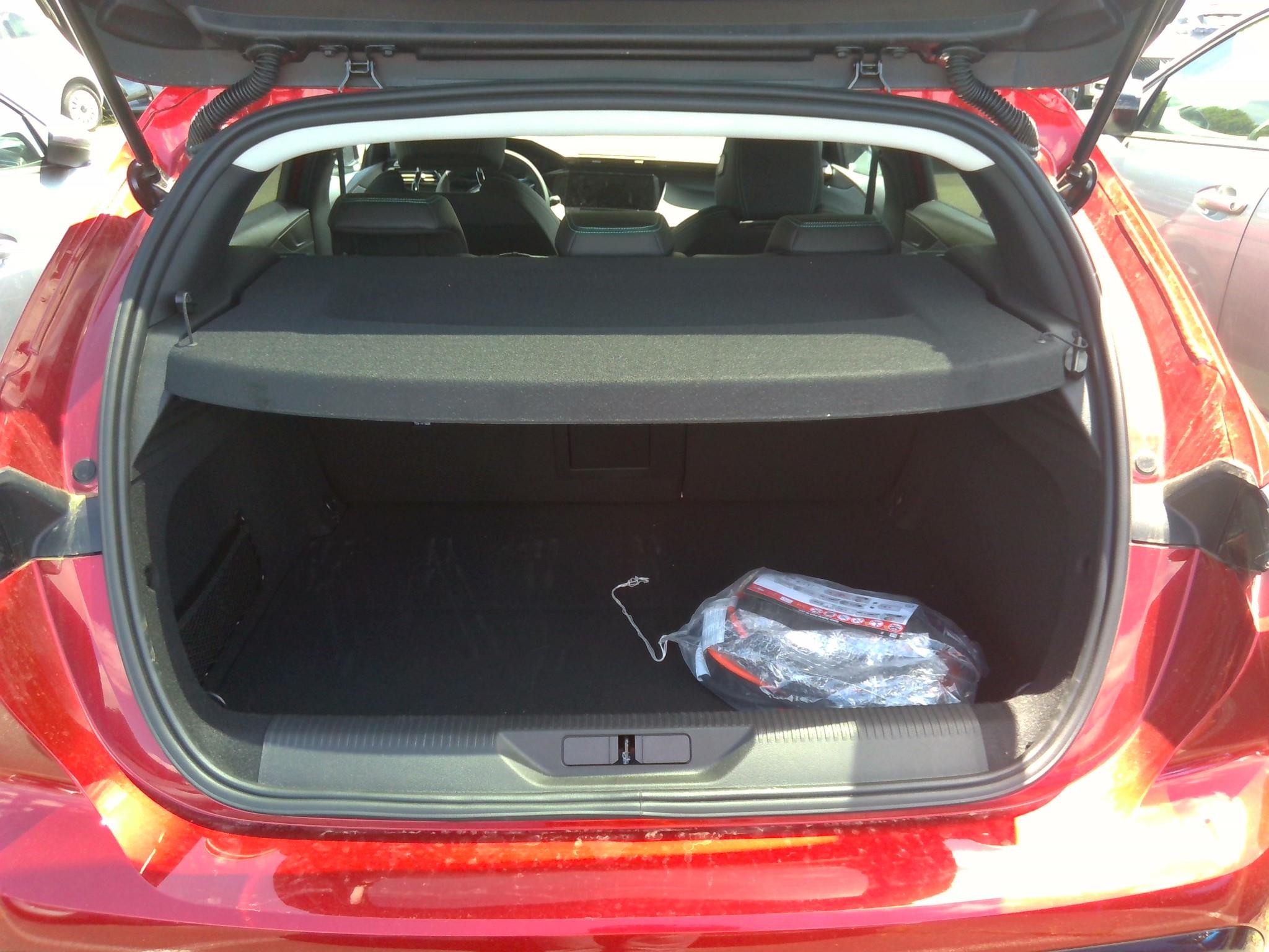 Photo 7 du véhicule PEUGEOT 308
