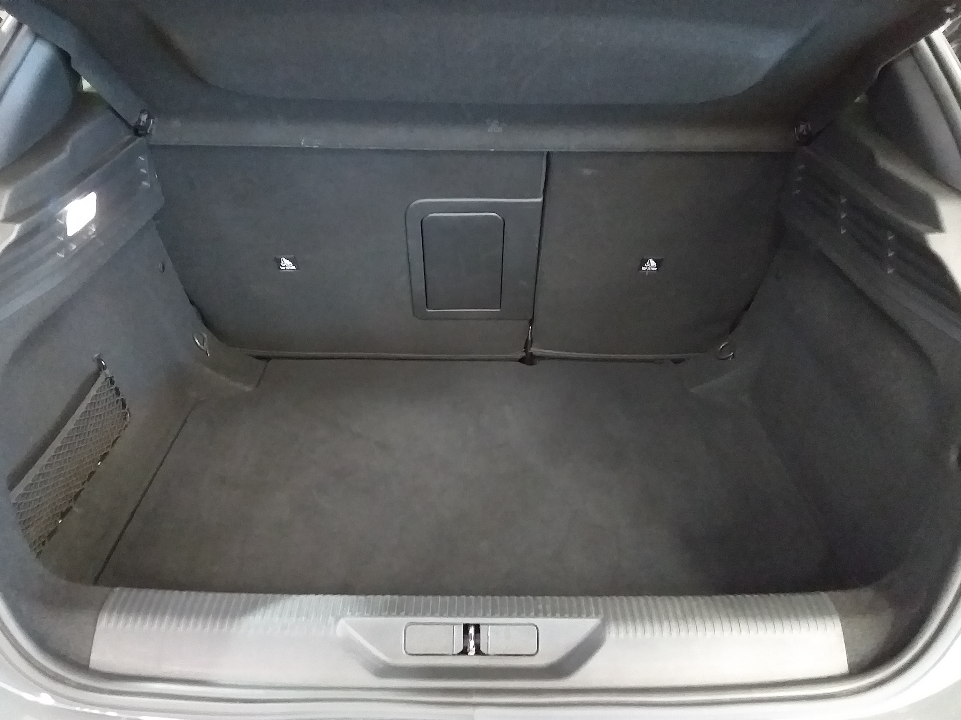 Photo 10 du véhicule PEUGEOT 308