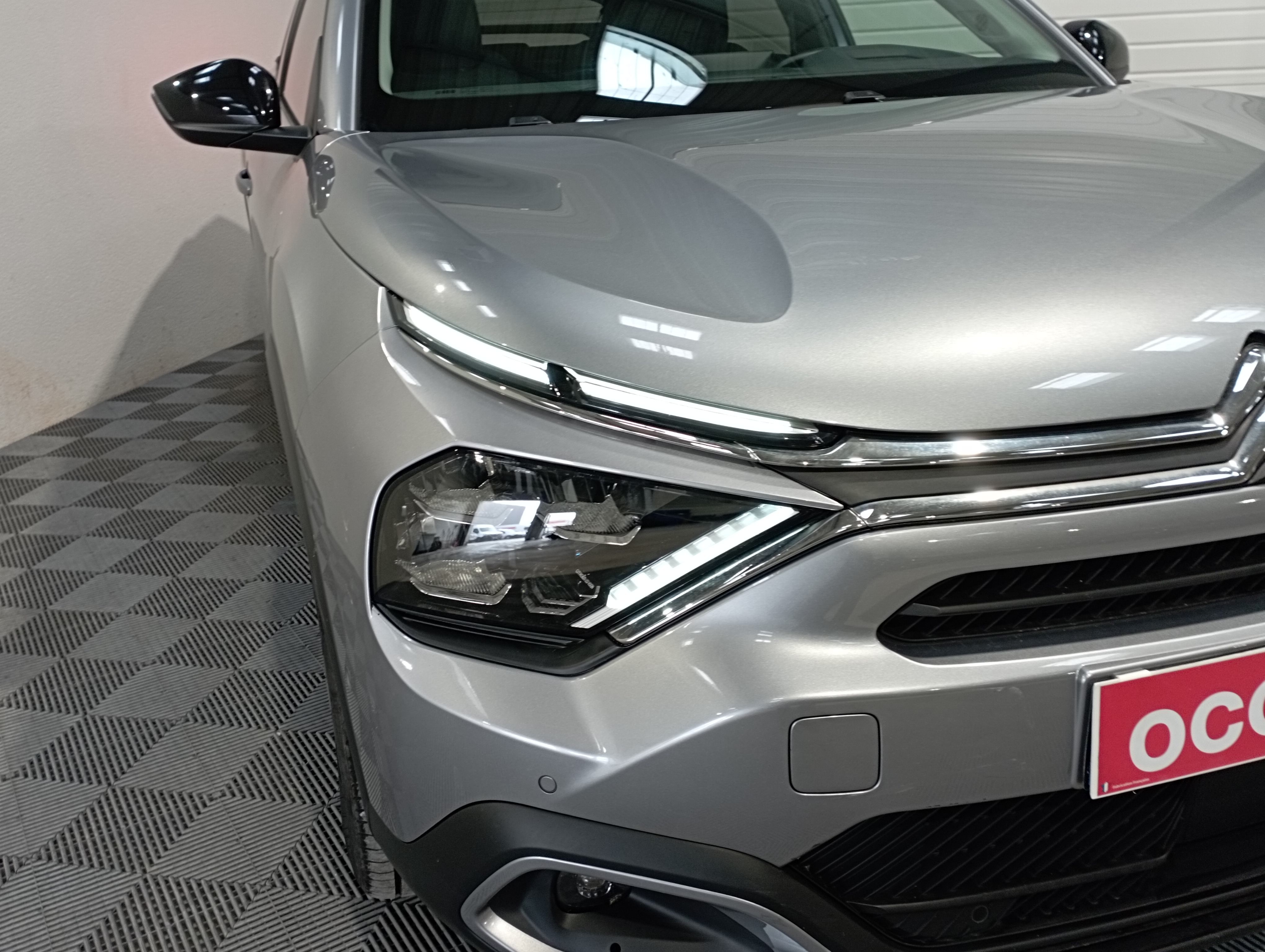 Photo 4 du véhicule CITROEN C4