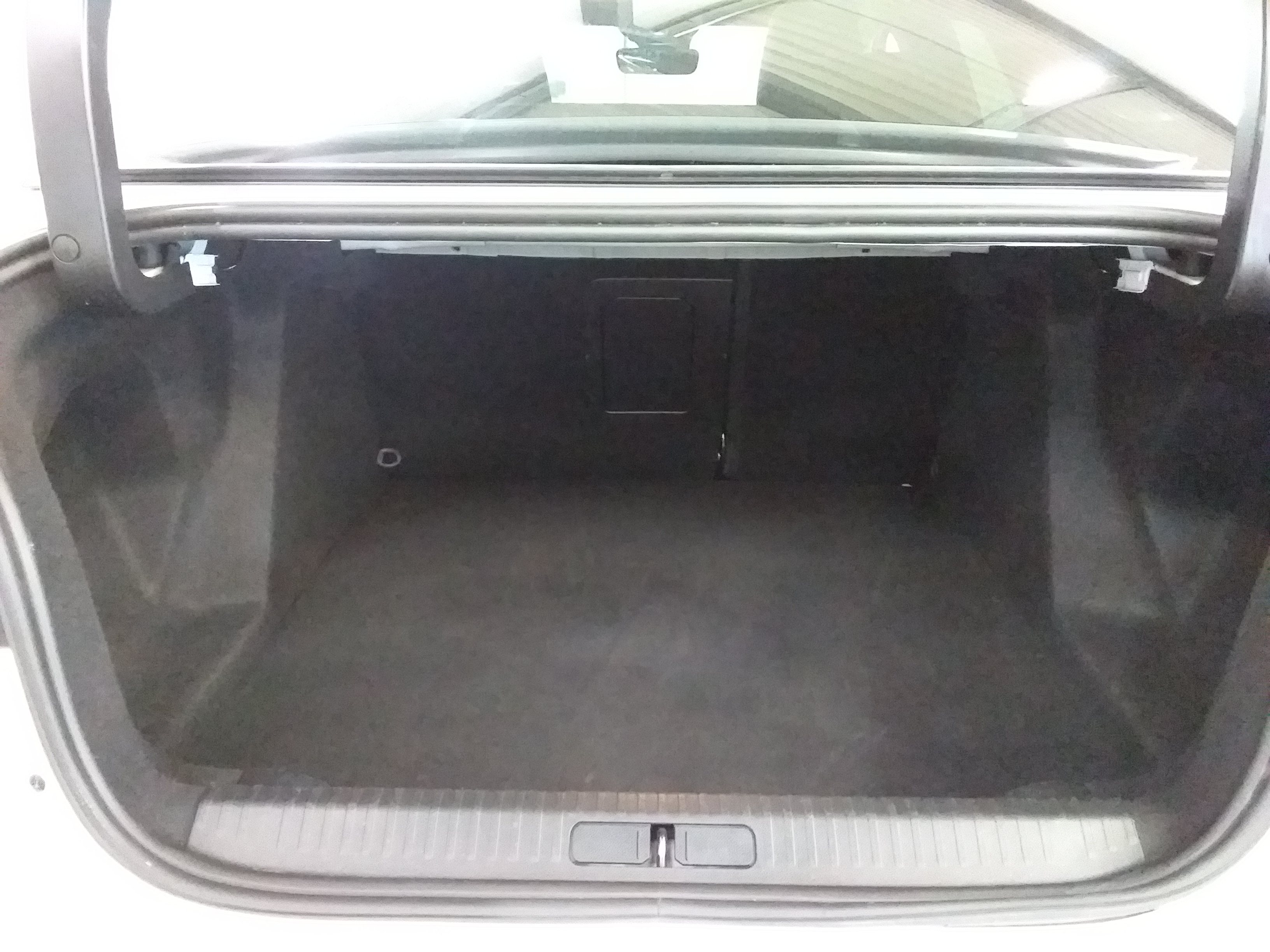 Photo 11 du véhicule CITROEN C4 X
