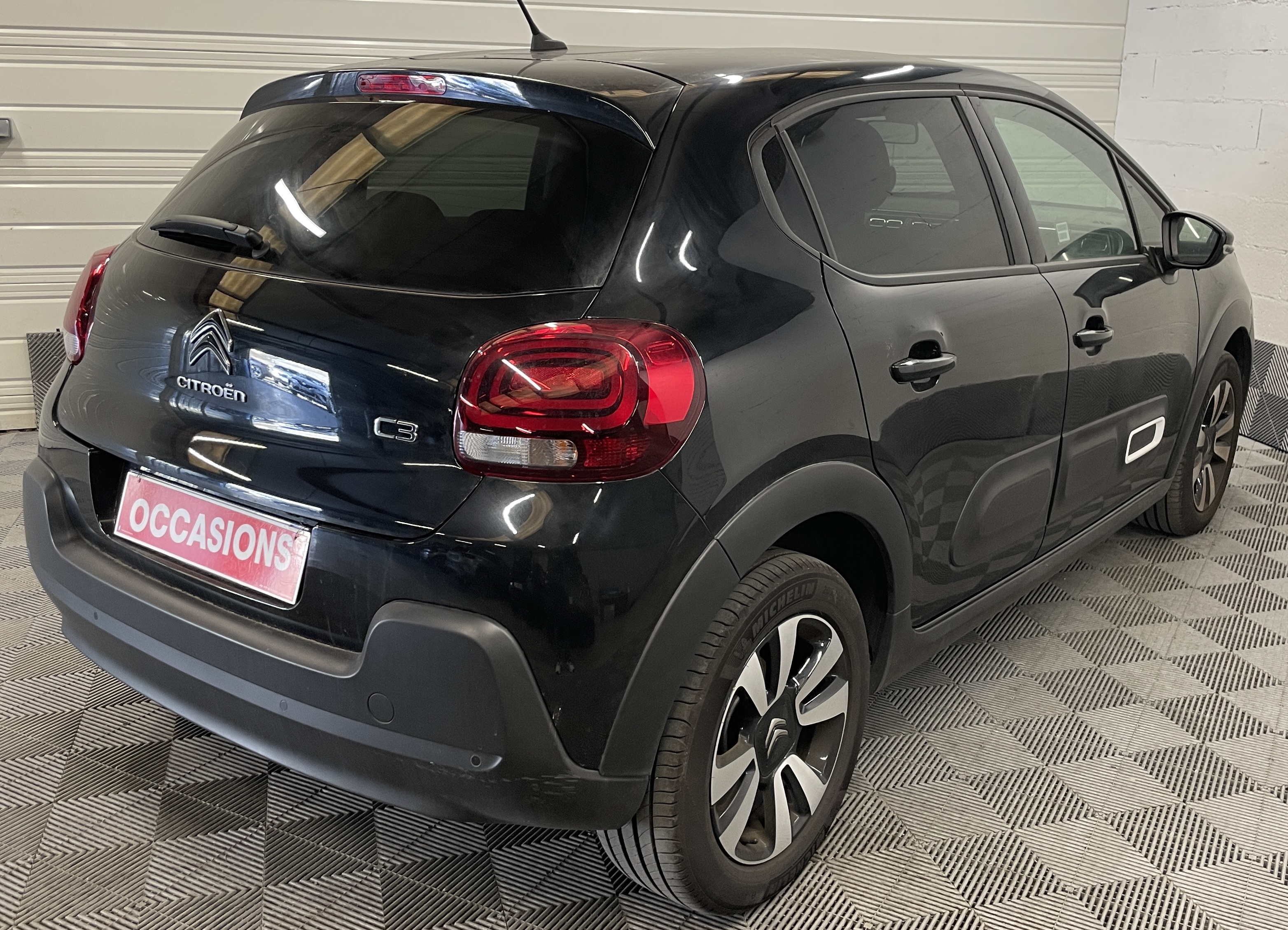 Photo 4 du véhicule CITROEN C3